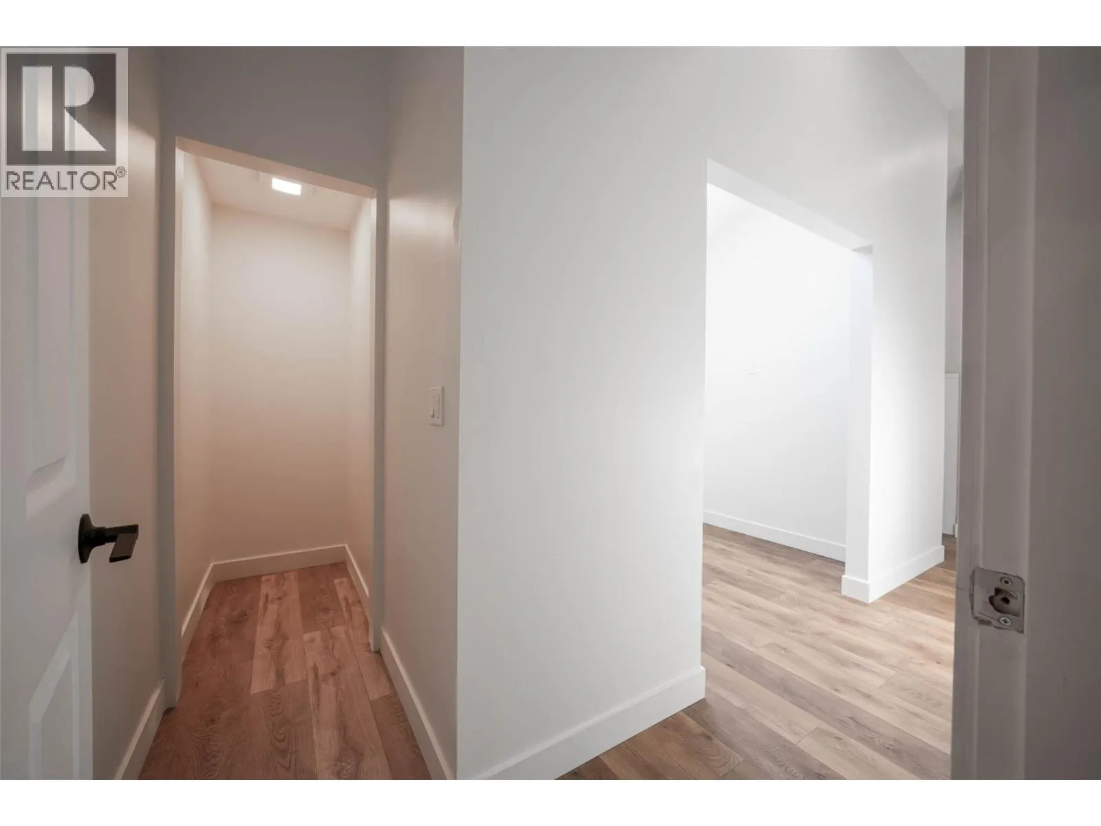 1881 Boucherie Road Unit# 64