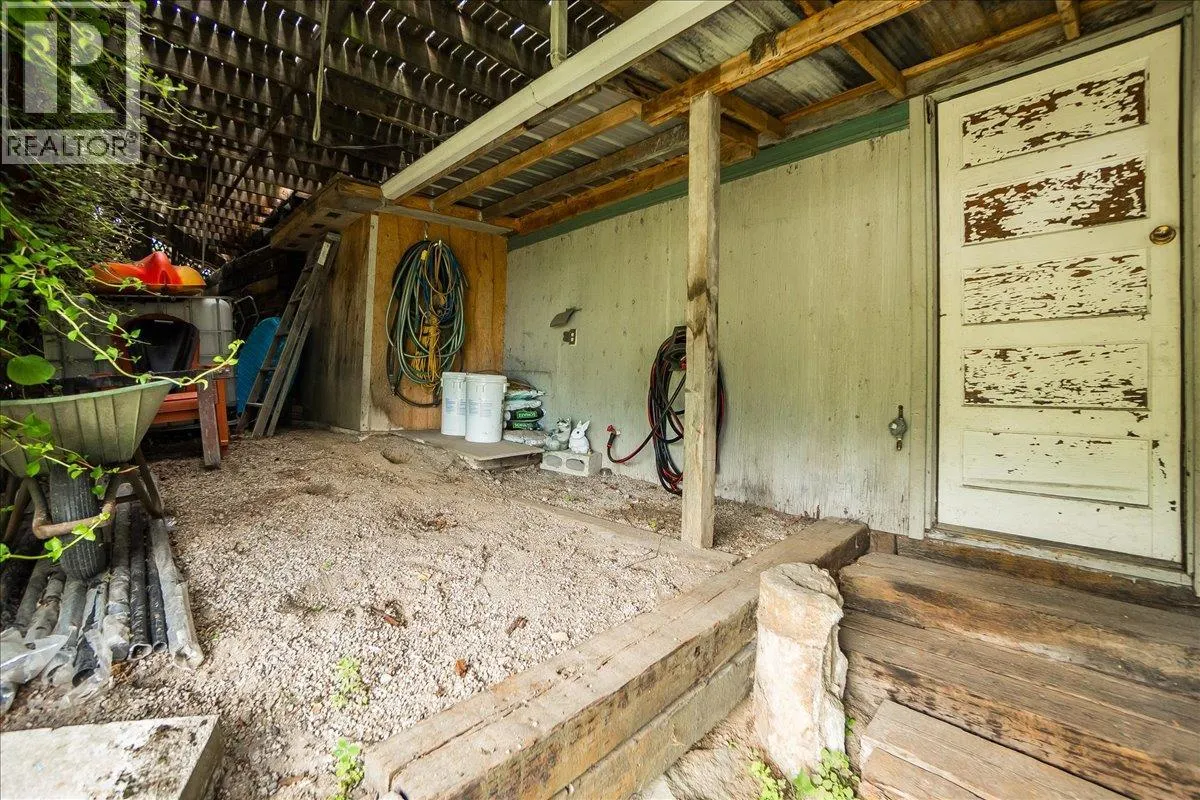 1402 Granite Road