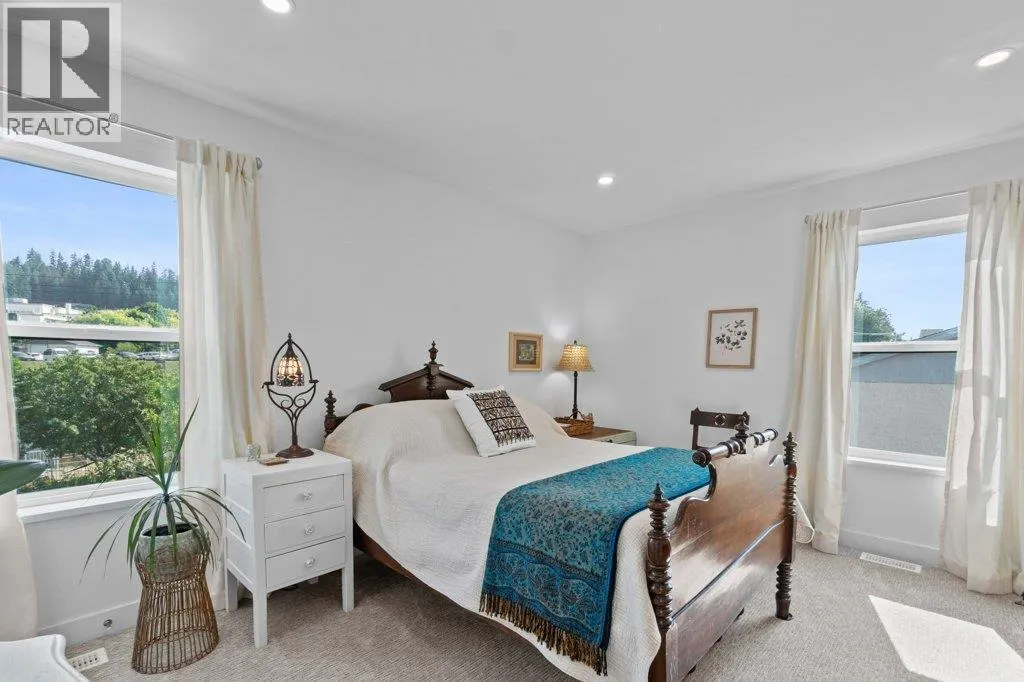 1151 8 Avenue NE Unit# 1