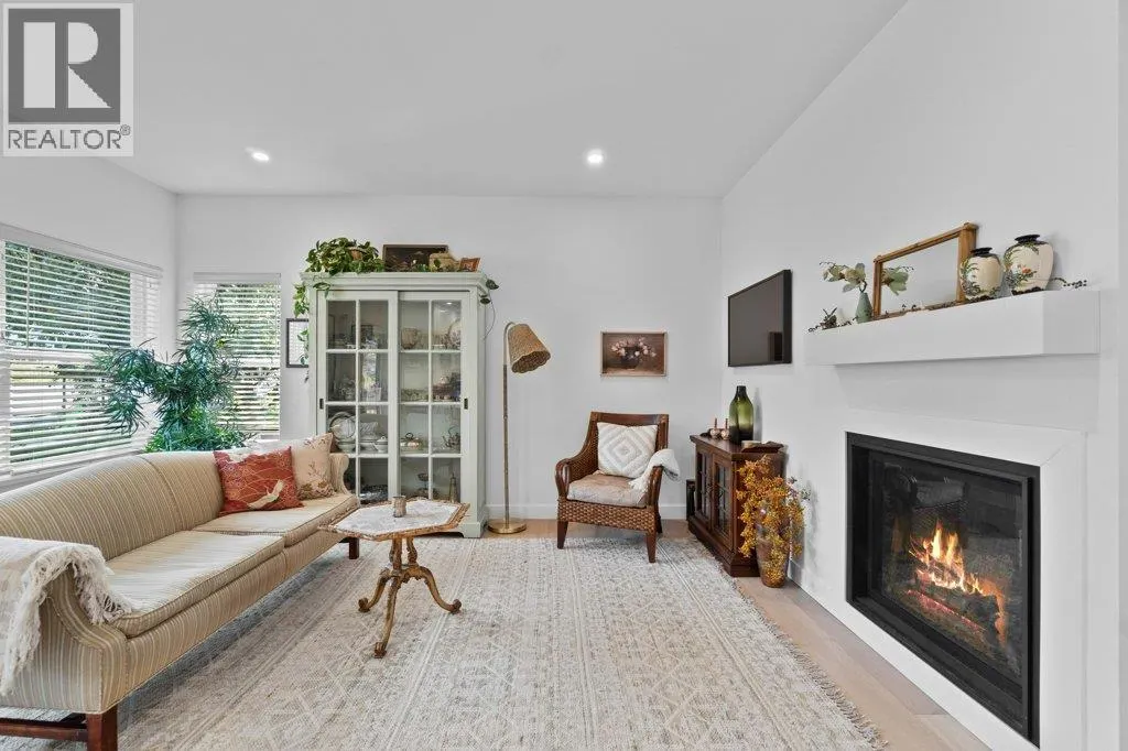 1151 8 Avenue NE Unit# 1