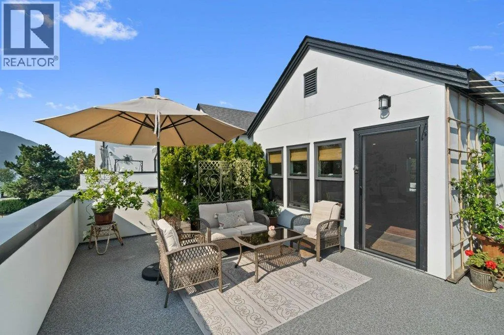 1151 8 Avenue NE Unit# 1