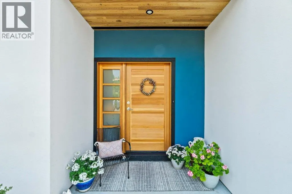 1151 8 Avenue NE Unit# 1