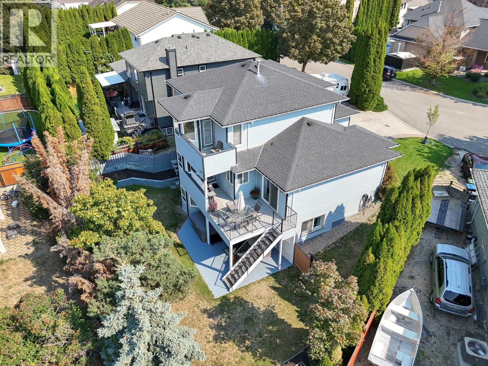 1861 Glenhaven Crescent