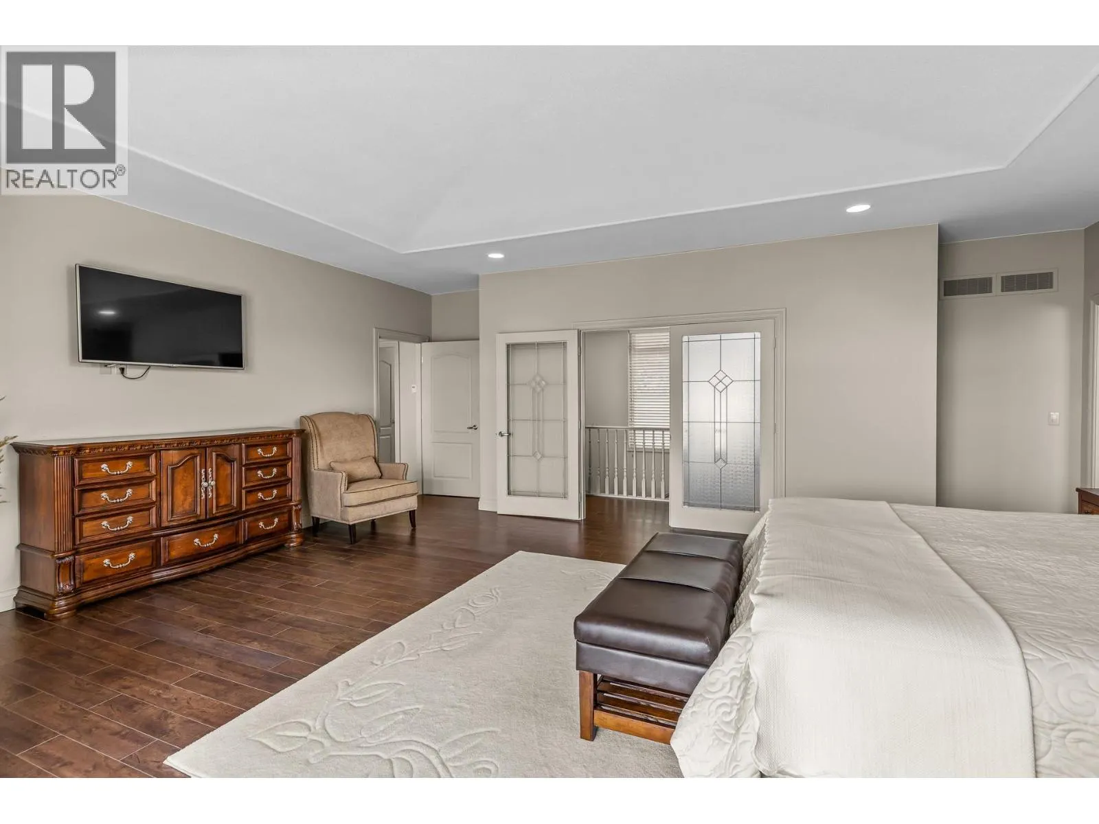 1284 Timothy Place