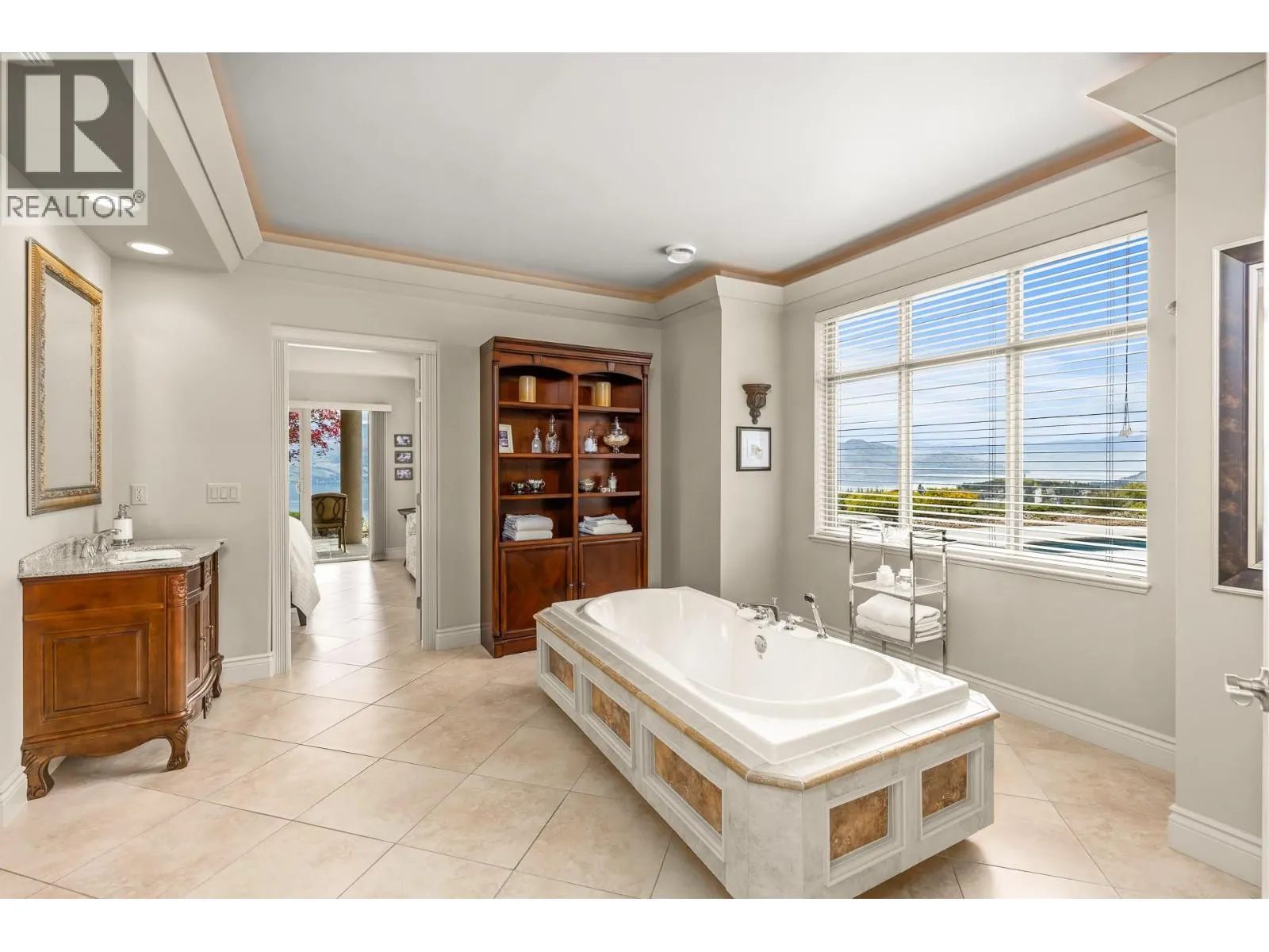 1284 Timothy Place