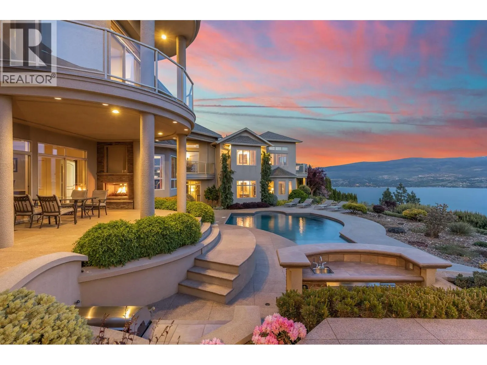 1284 Timothy Place