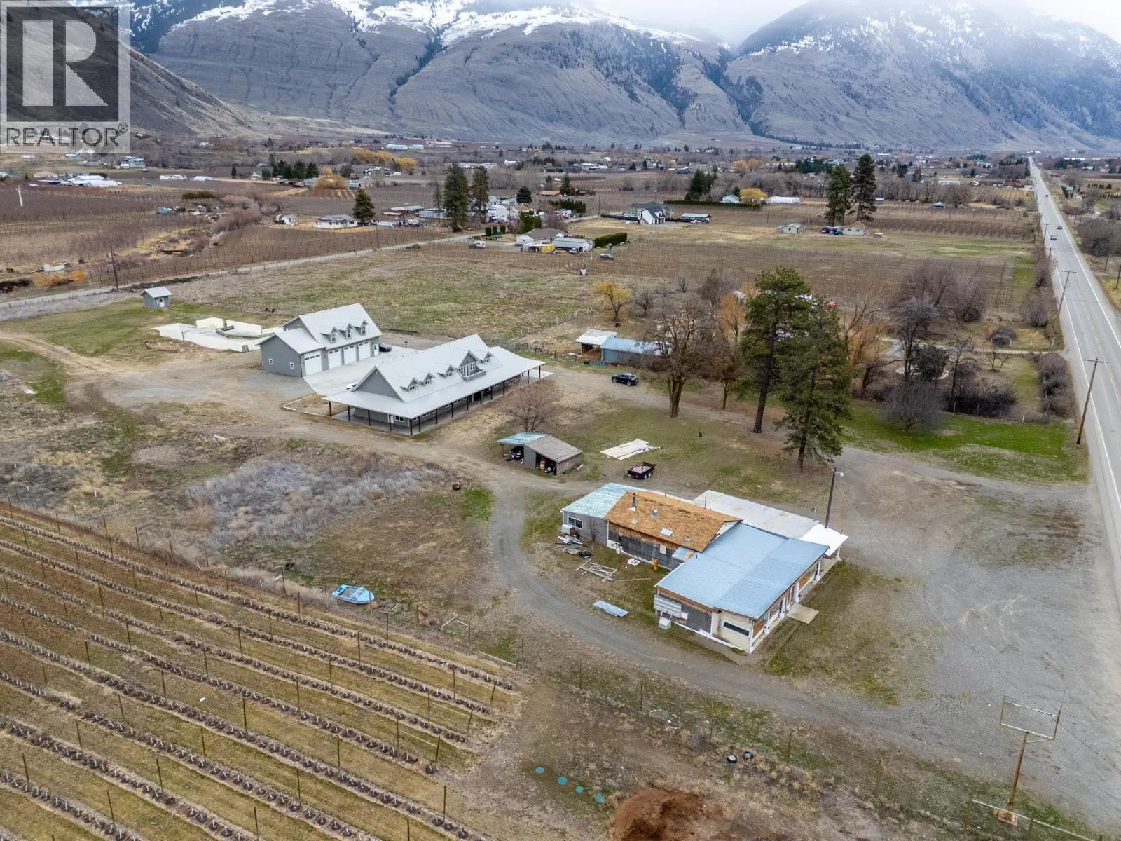 2338 HWY 3