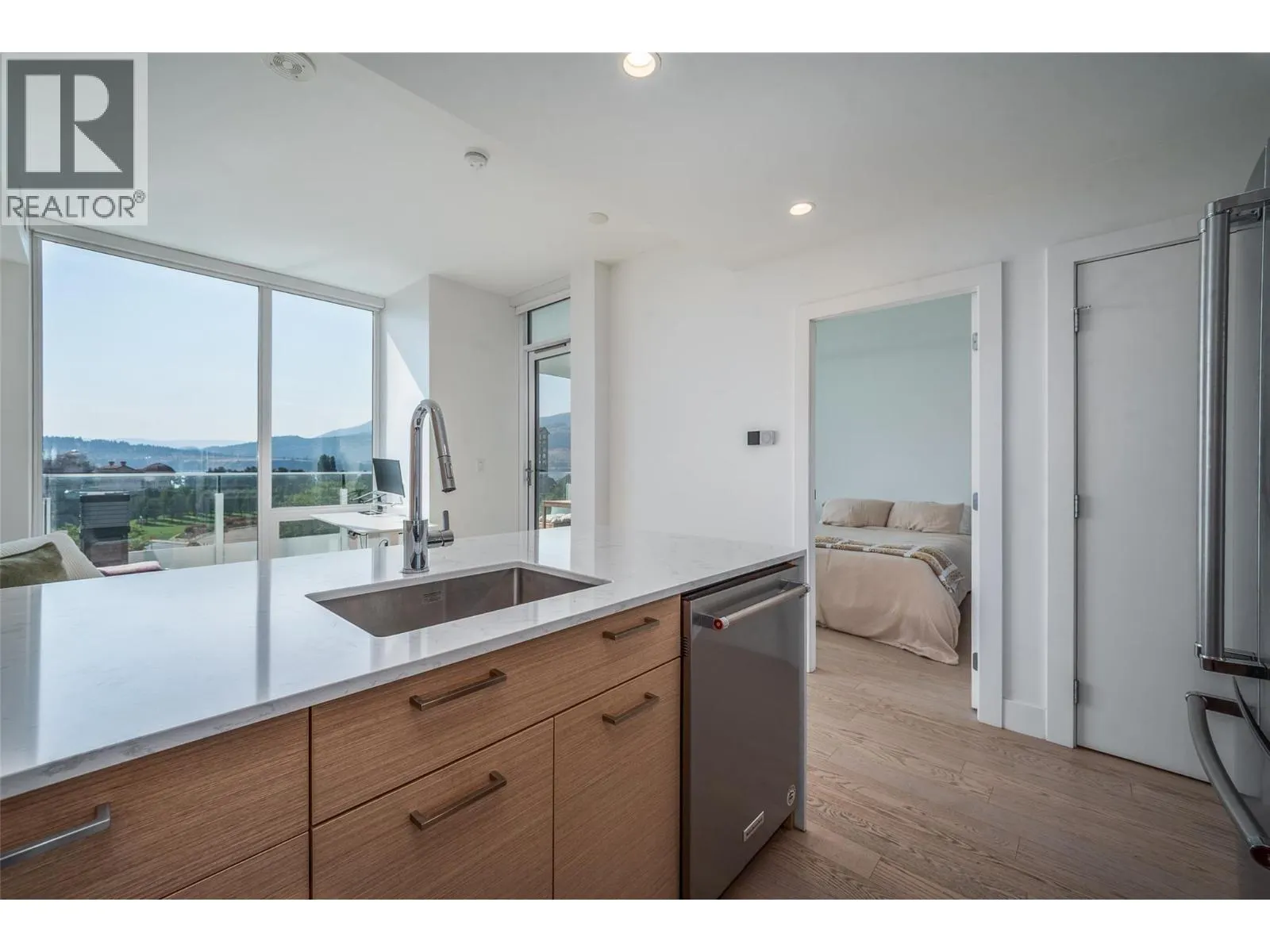 1191 Sunset Drive Unit# 605