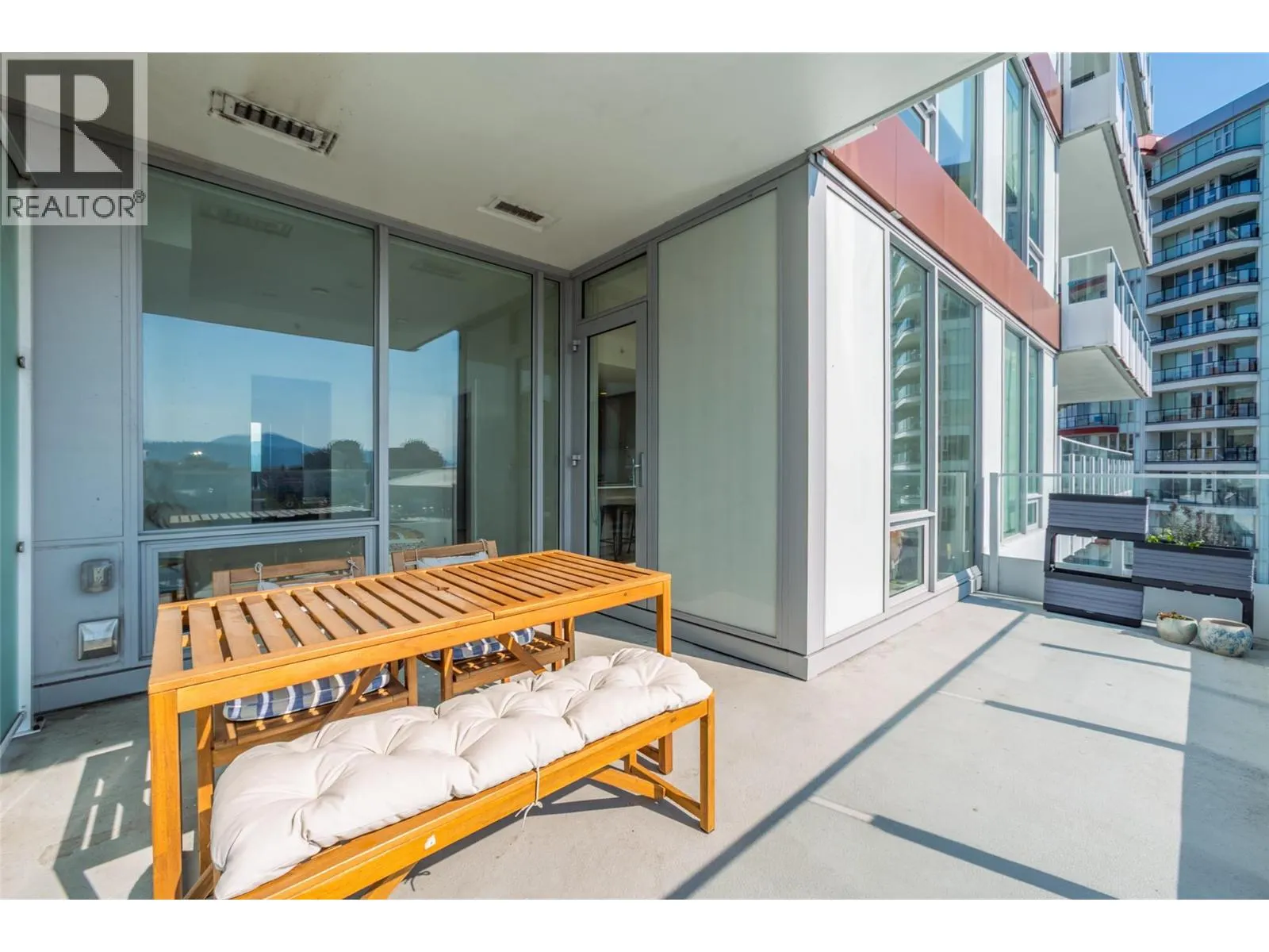1191 Sunset Drive Unit# 605