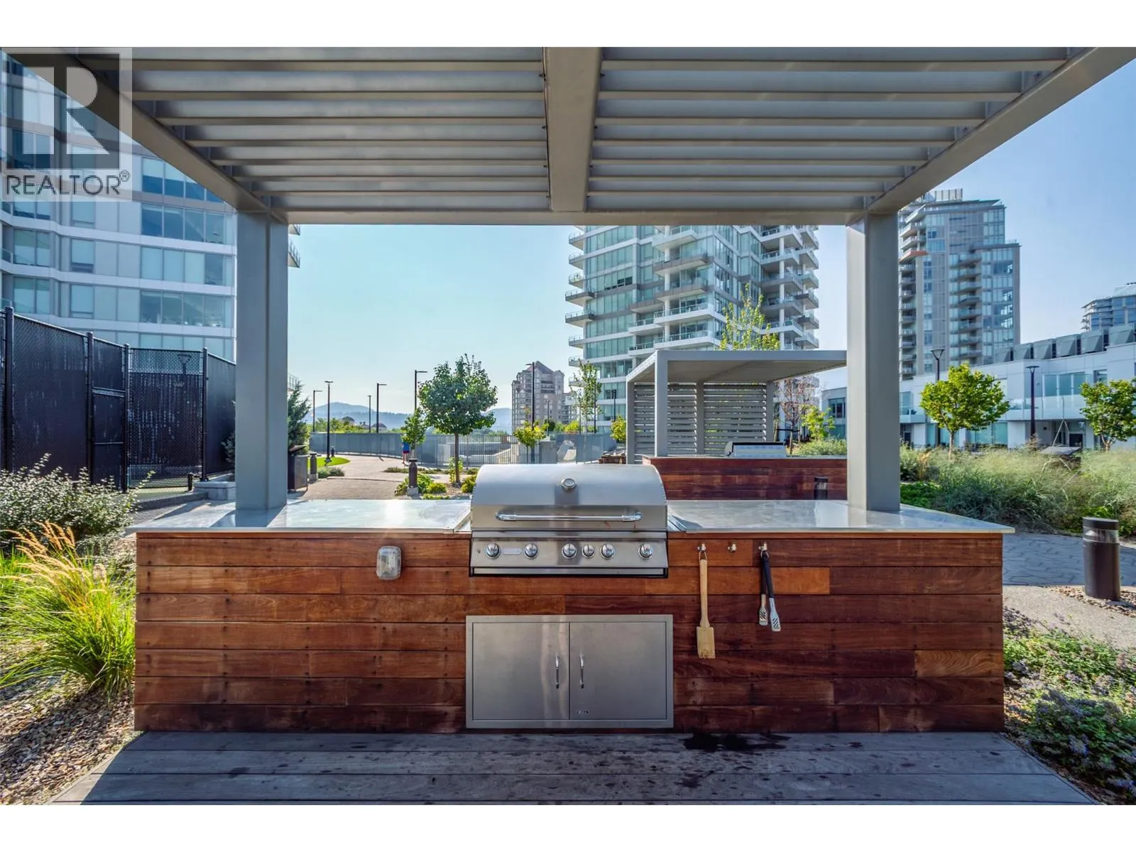 1191 Sunset Drive Unit# 605