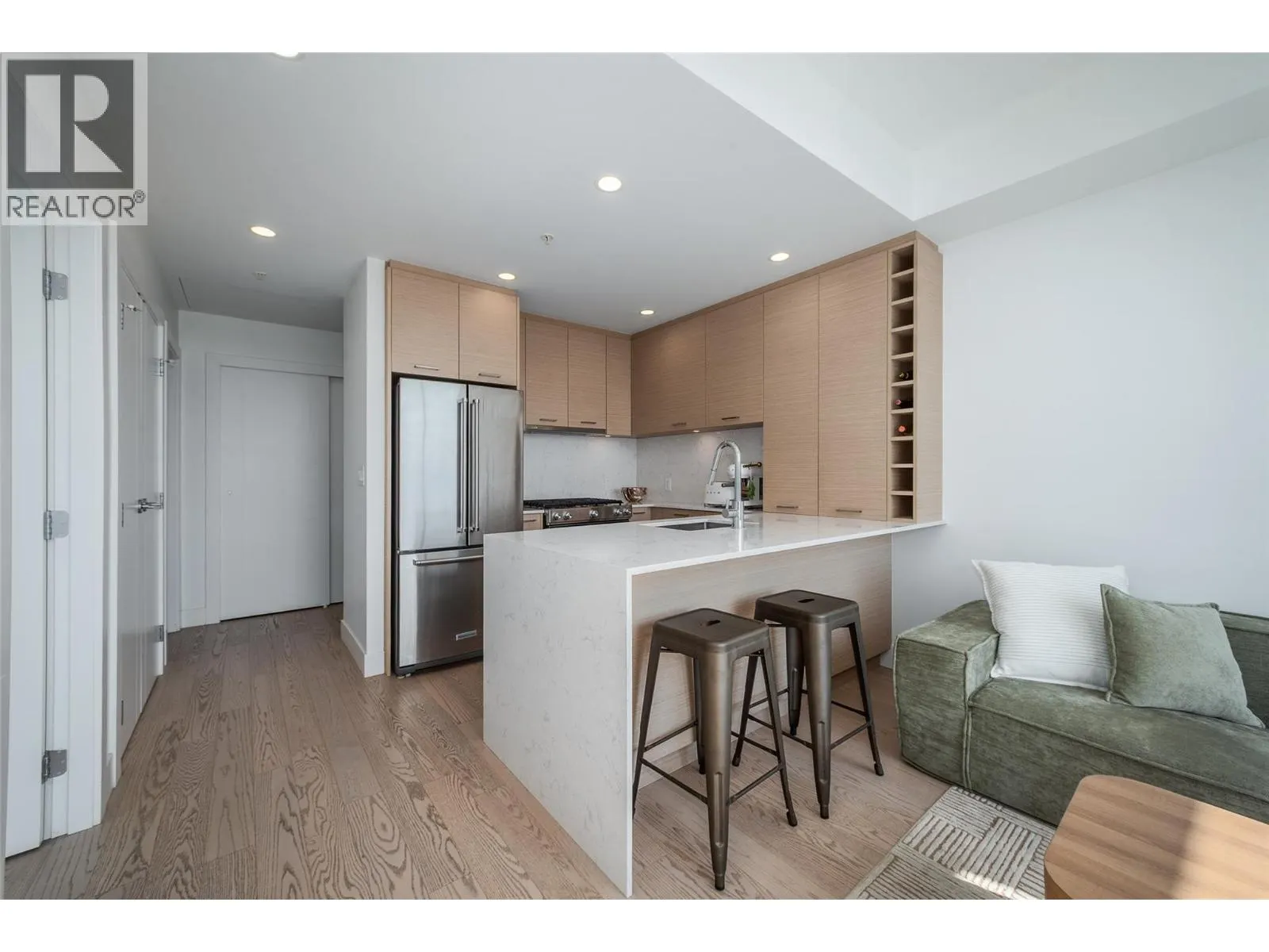 1191 Sunset Drive Unit# 605
