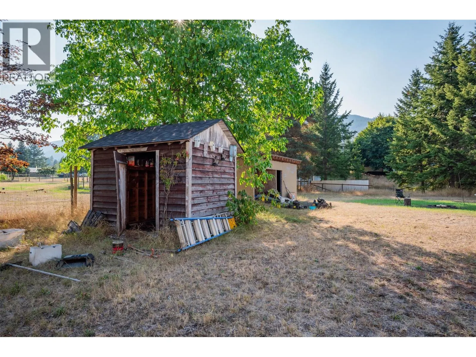 2525 Alexis Road
