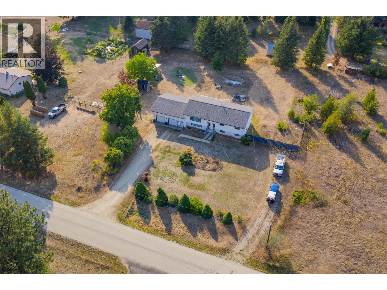 2525 Alexis Road