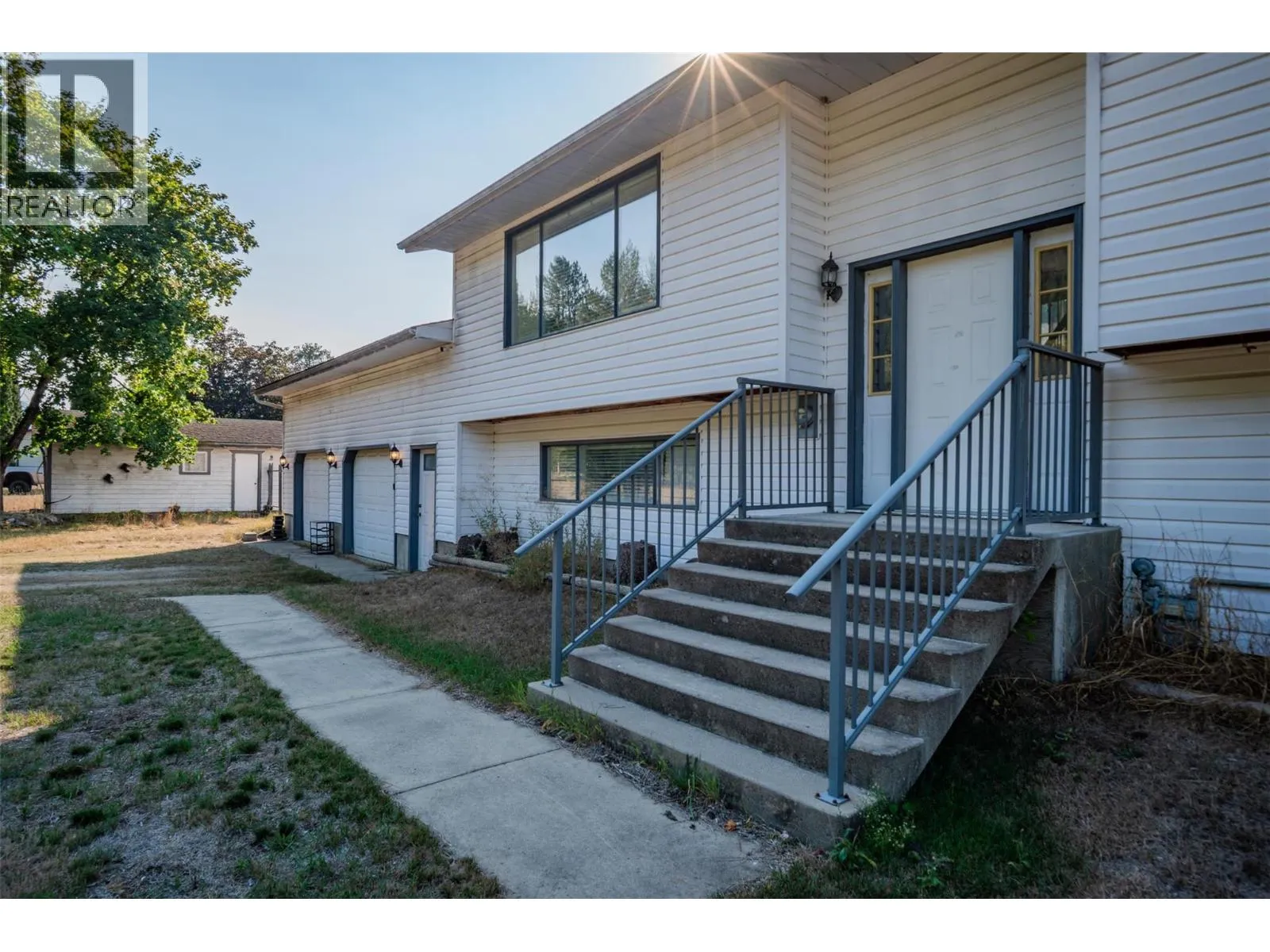 2525 Alexis Road