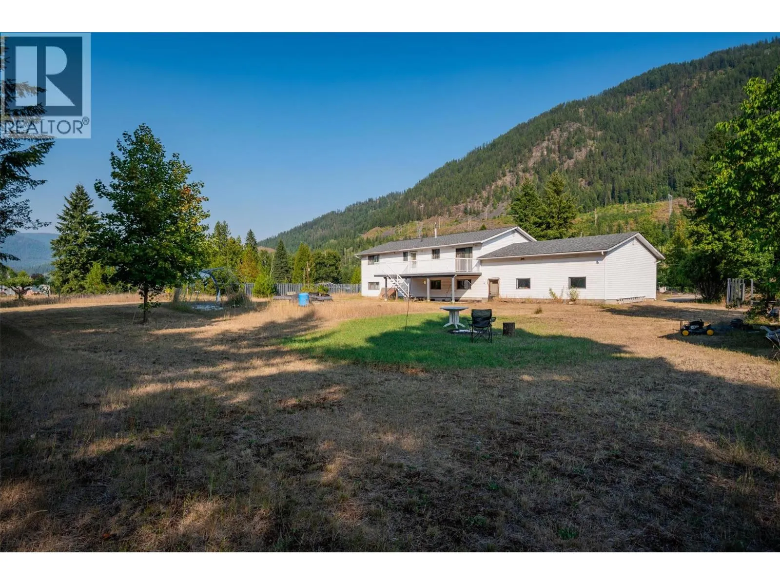 2525 Alexis Road