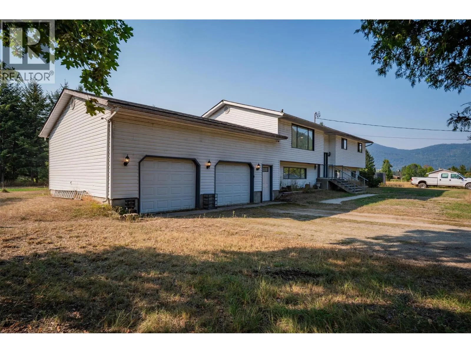 2525 Alexis Road