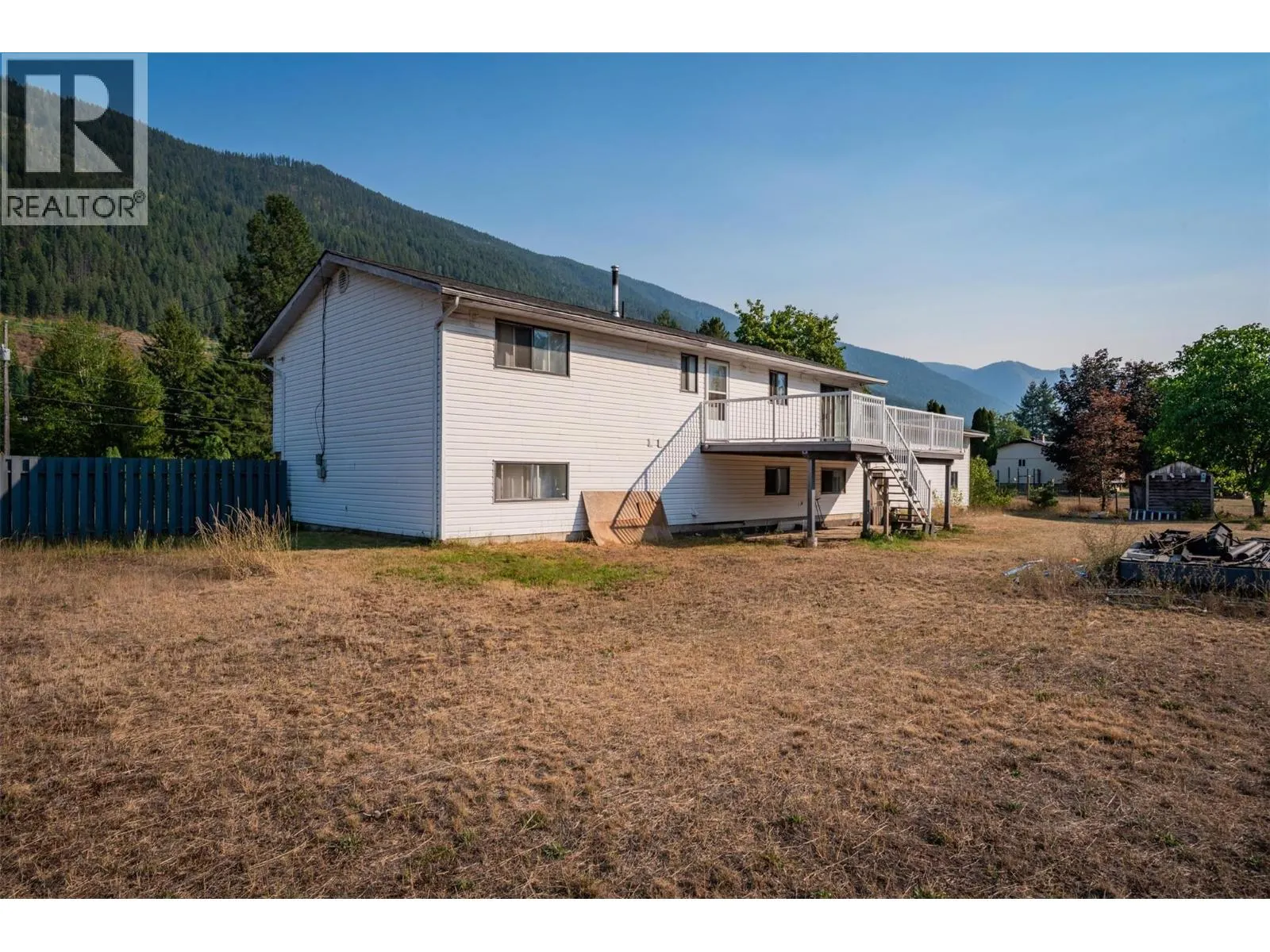 2525 Alexis Road