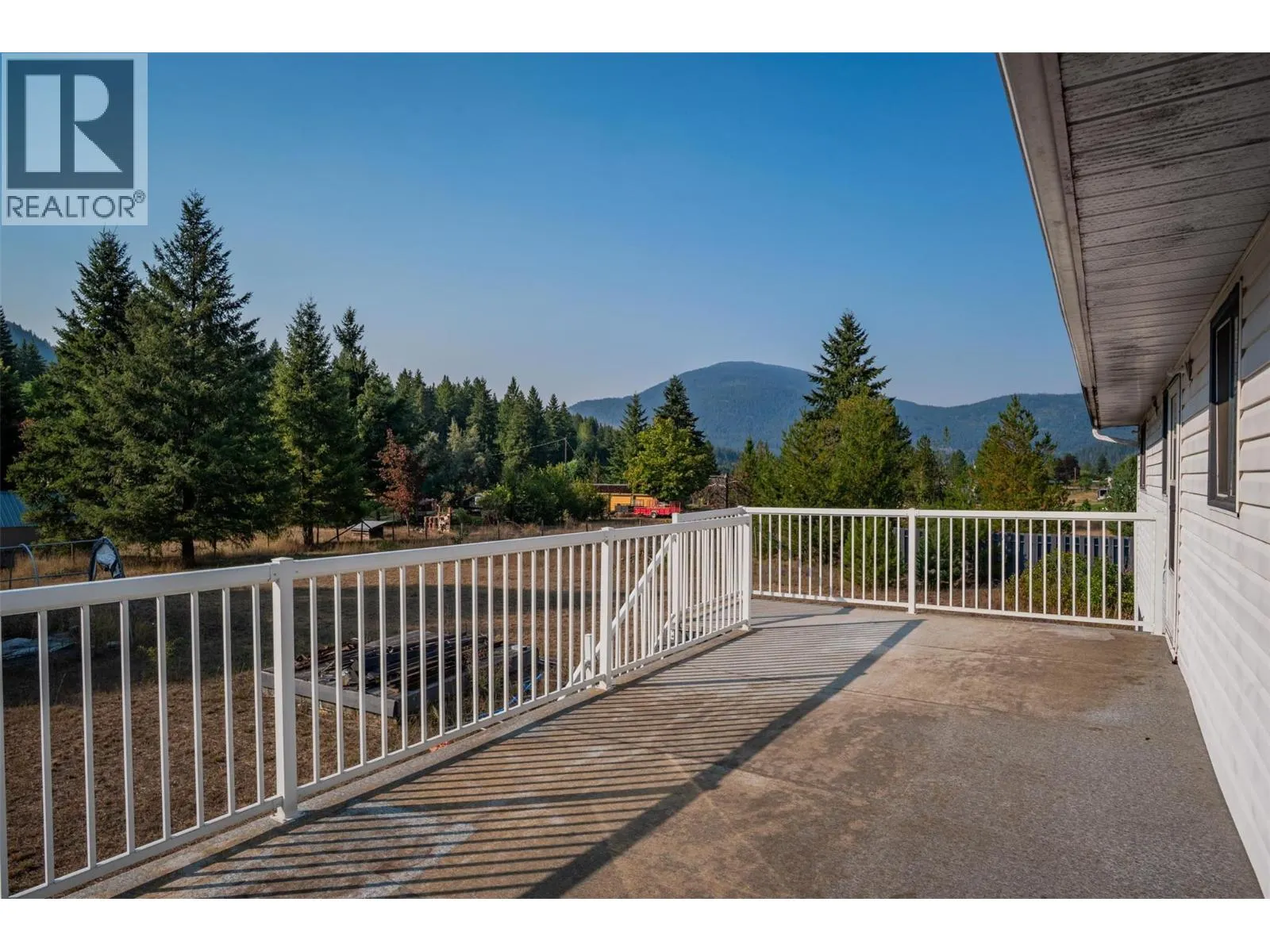 2525 Alexis Road