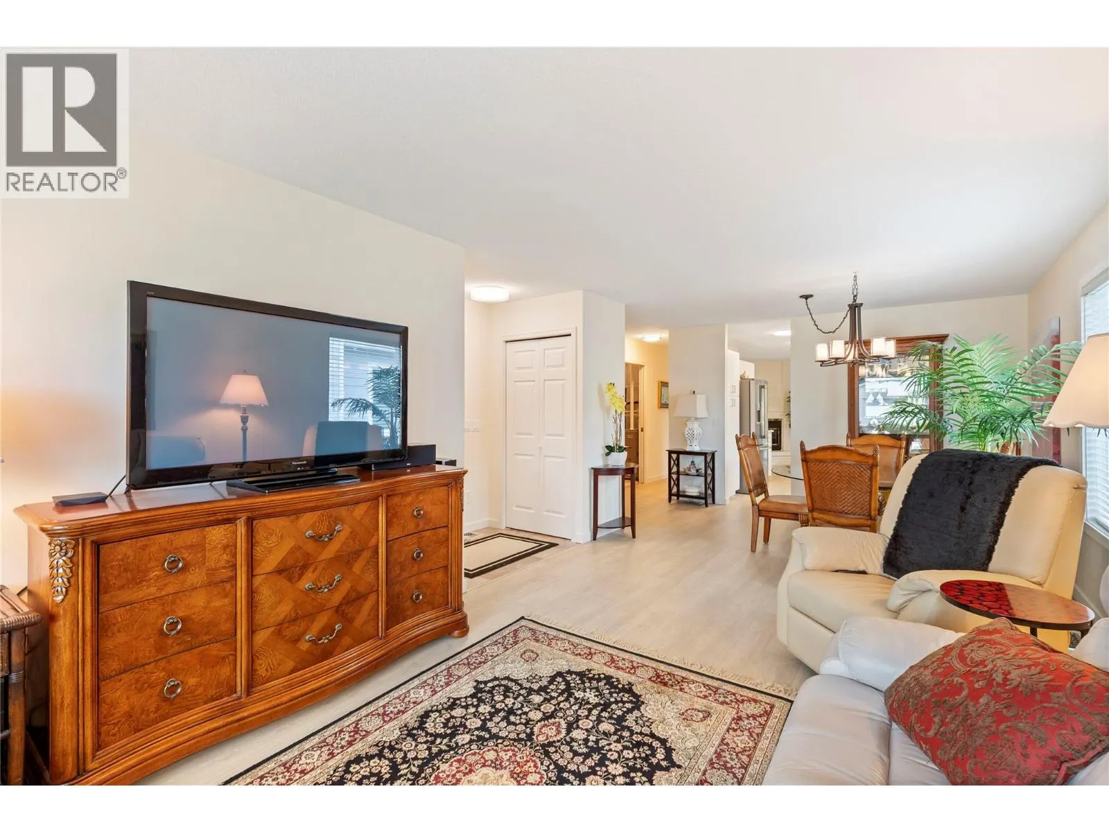 1260 Raymer Avenue Unit# 454