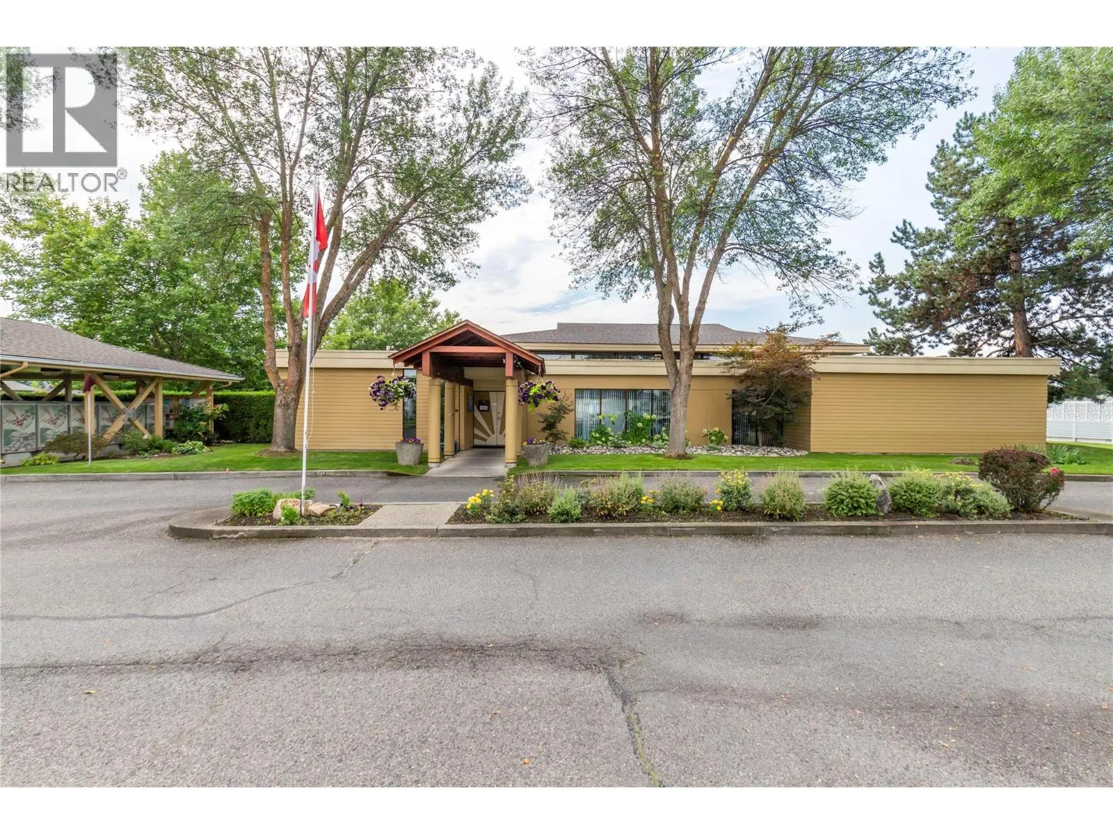 1260 Raymer Avenue Unit# 454