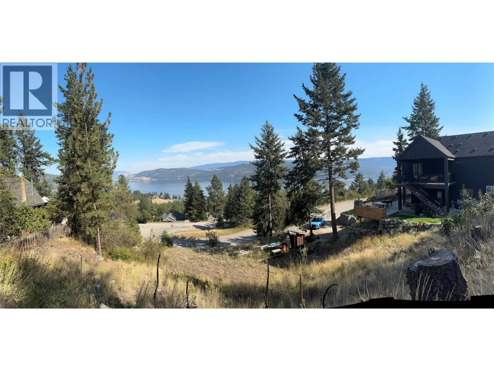 8 Valley Drive