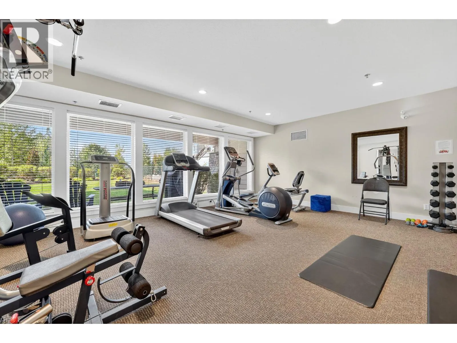 2532 Shoreline Drive Unit# 418
