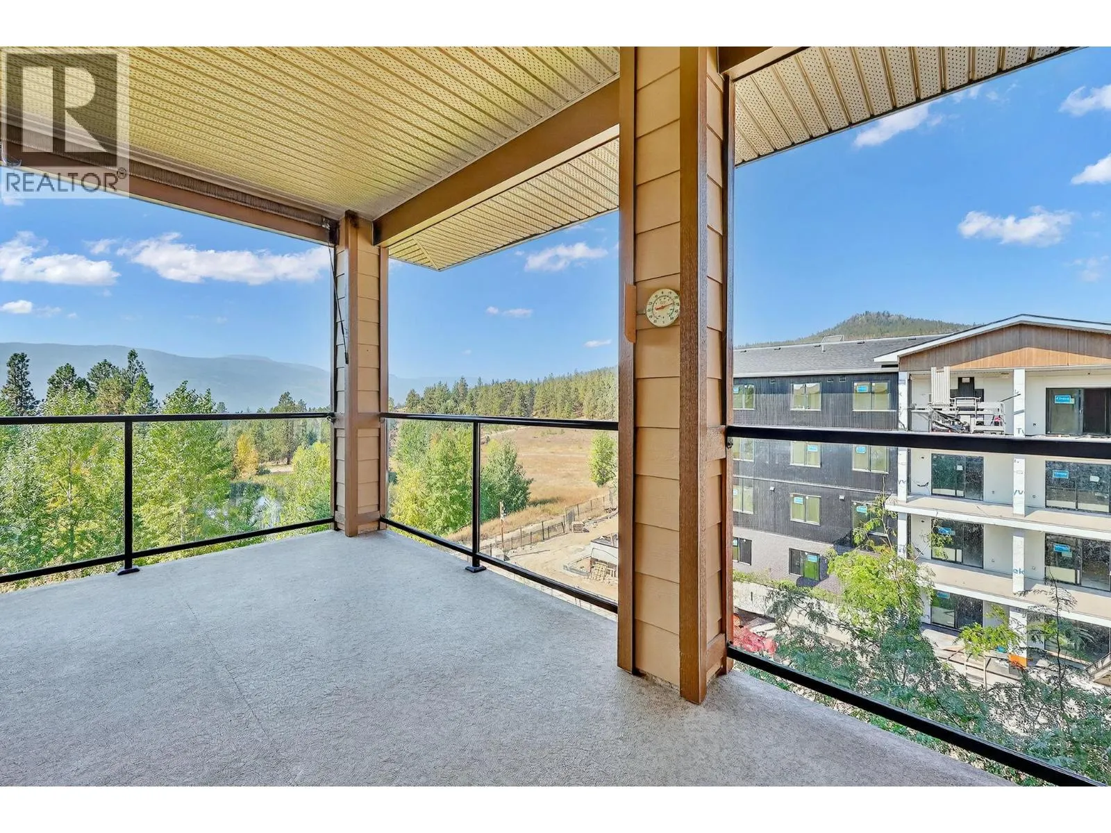 2532 Shoreline Drive Unit# 418