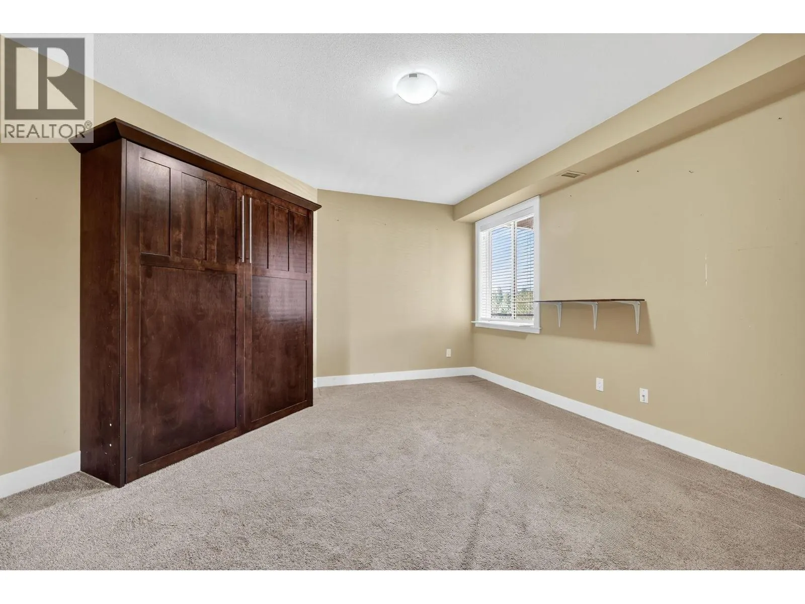 2532 Shoreline Drive Unit# 418