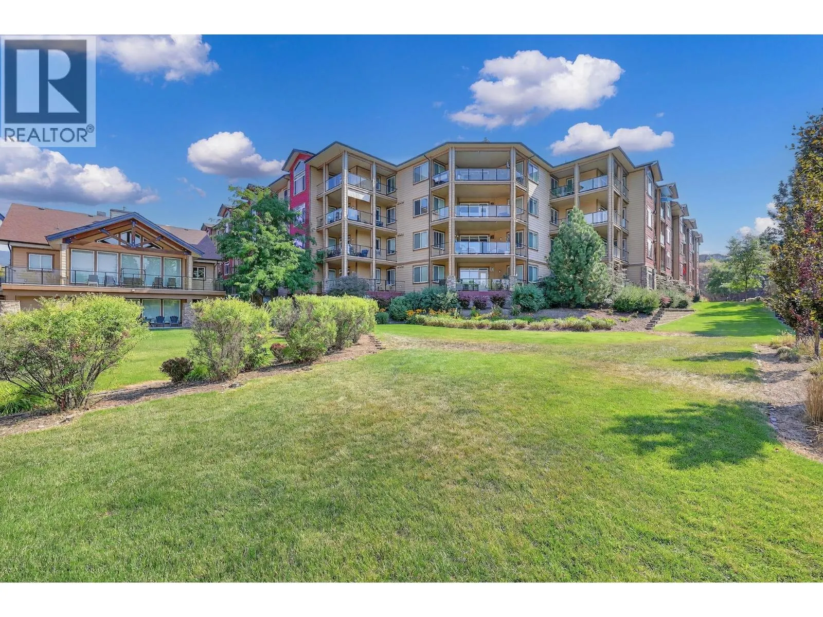 2532 Shoreline Drive Unit# 418