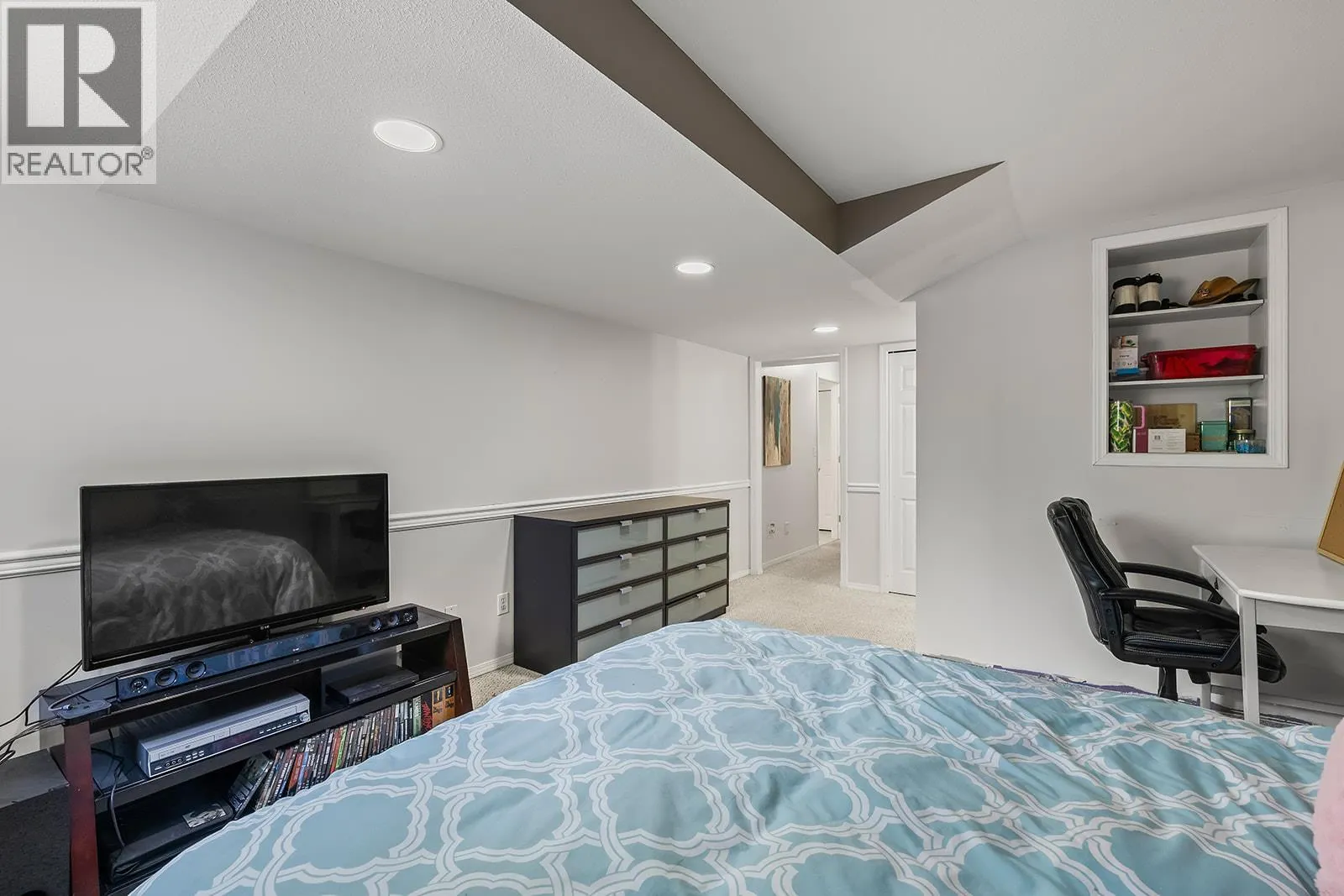 3334 McQueen Road