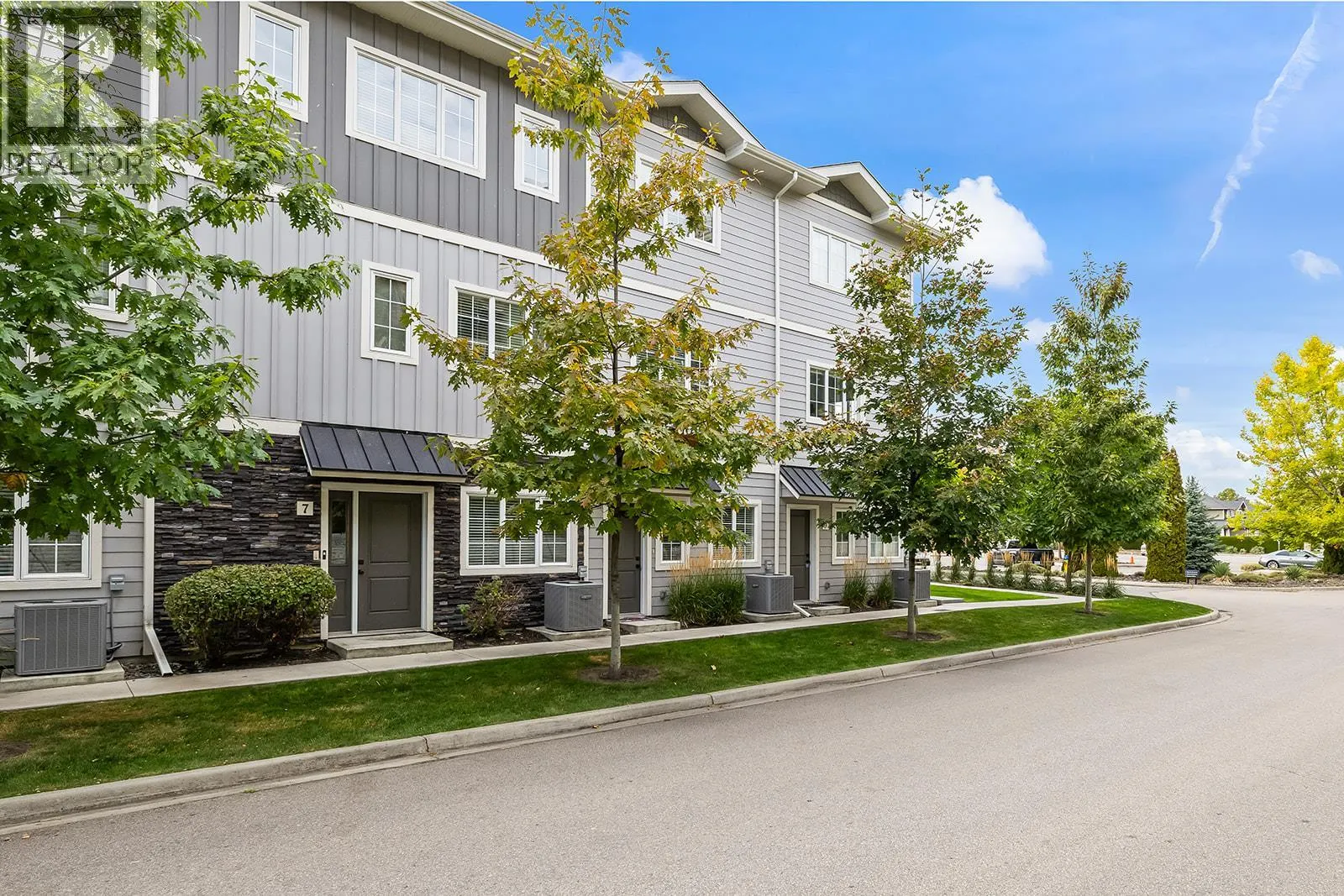 644 Lequime Road Unit# 8
