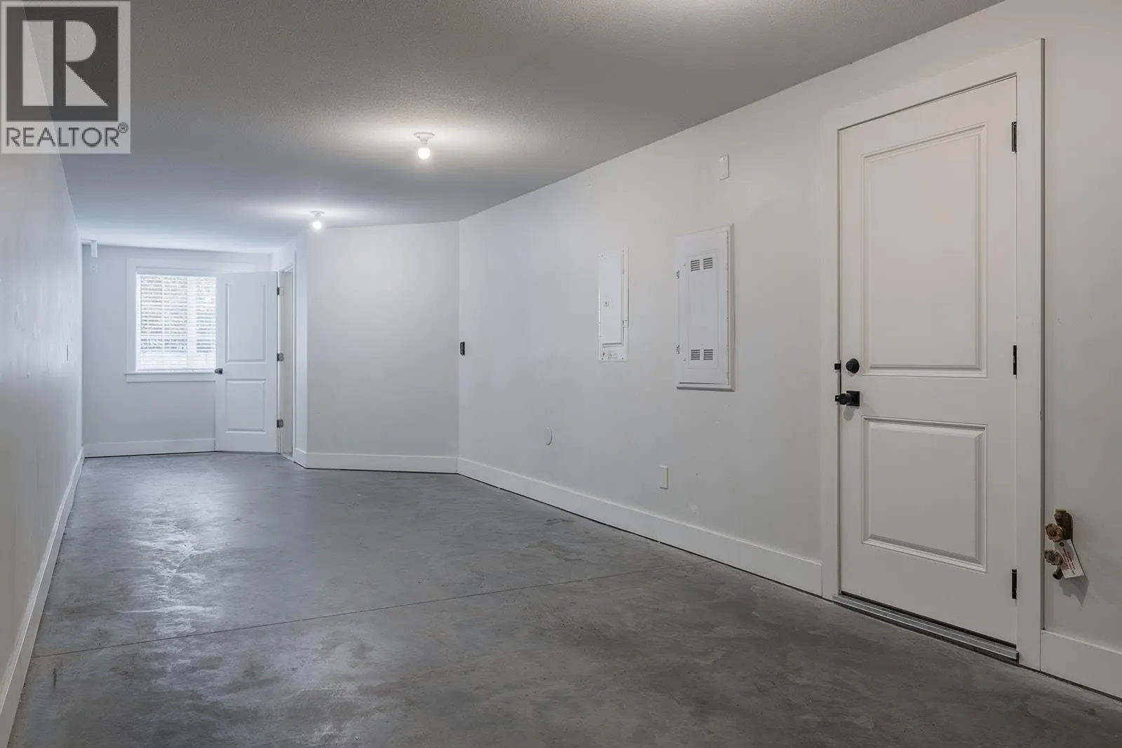 644 Lequime Road Unit# 8
