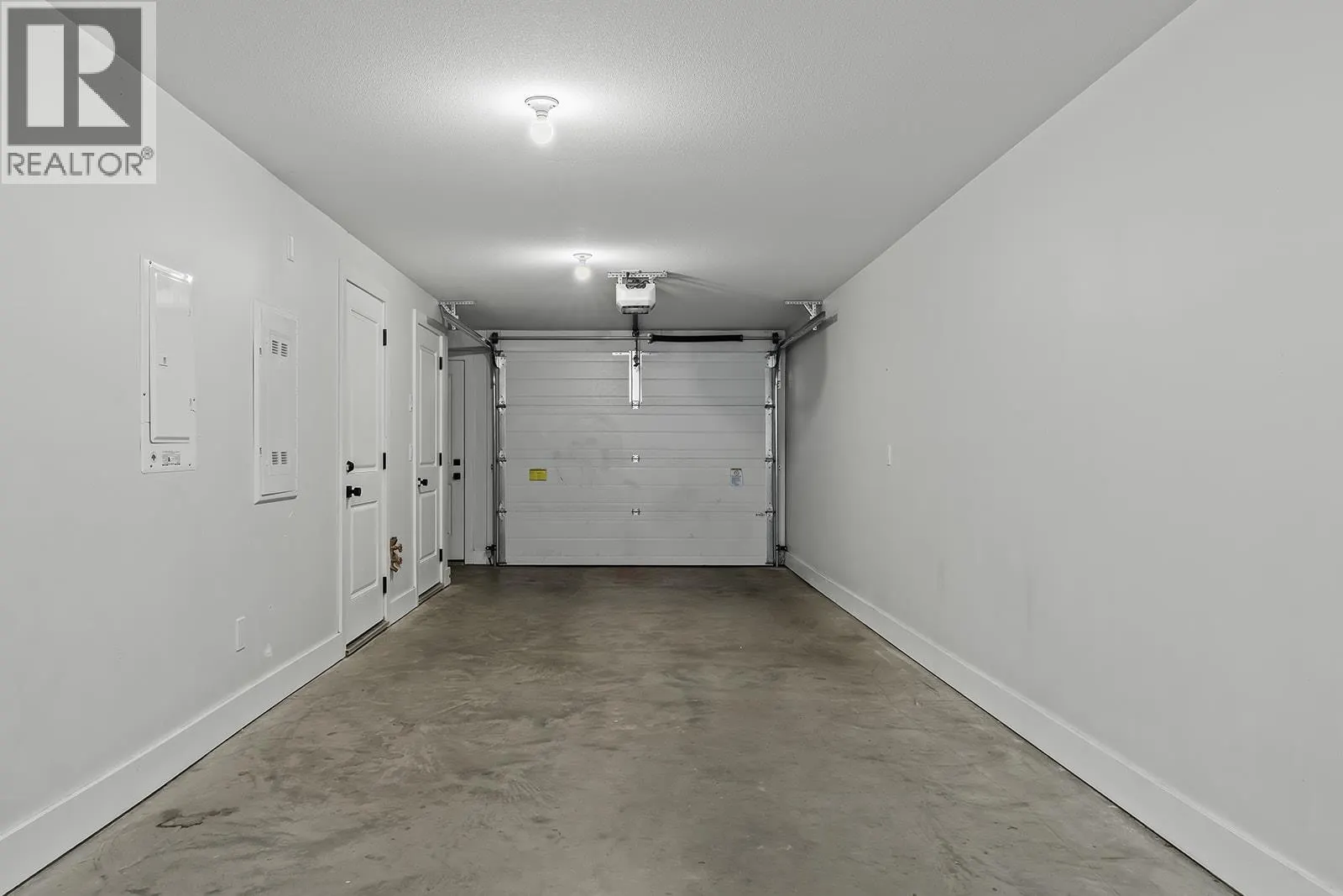 644 Lequime Road Unit# 8