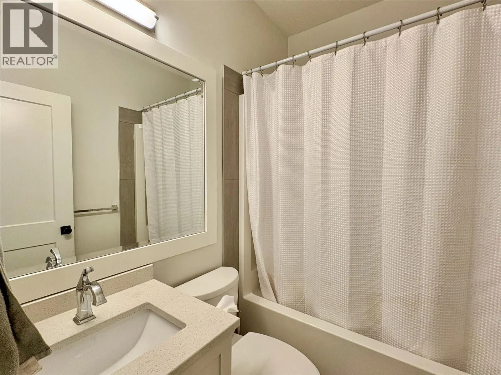 644 Lequime Road Unit# 8