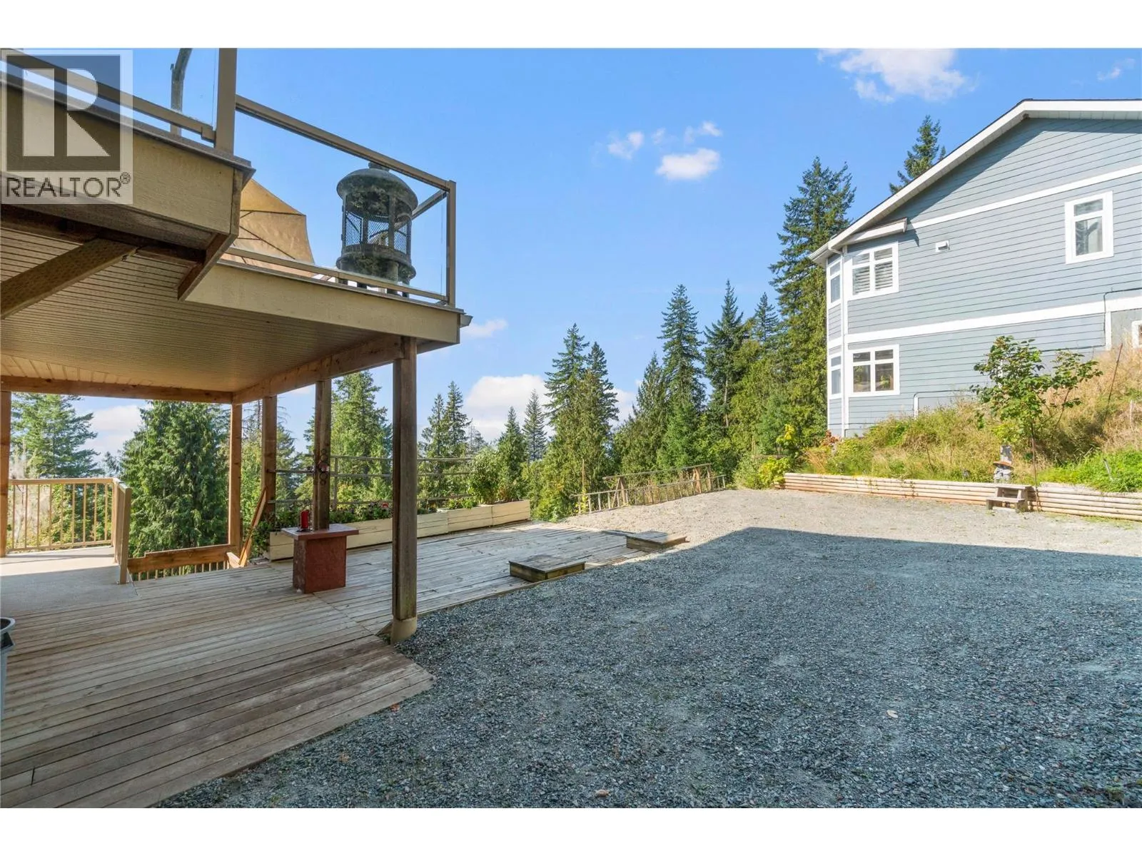 7666 Lichen Road