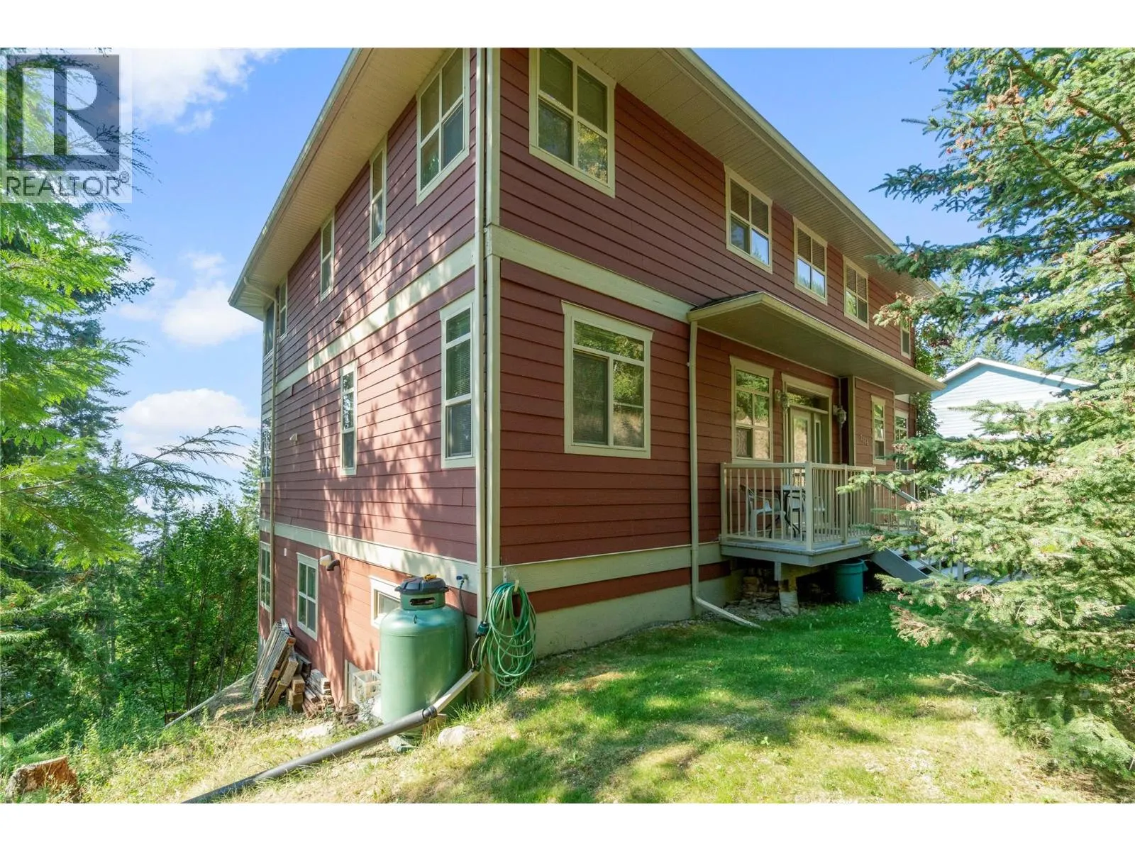 7666 Lichen Road