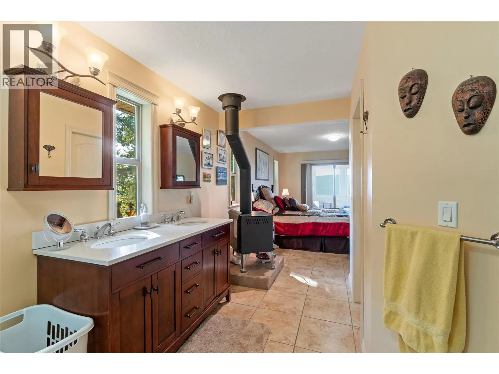 7666 Lichen Road