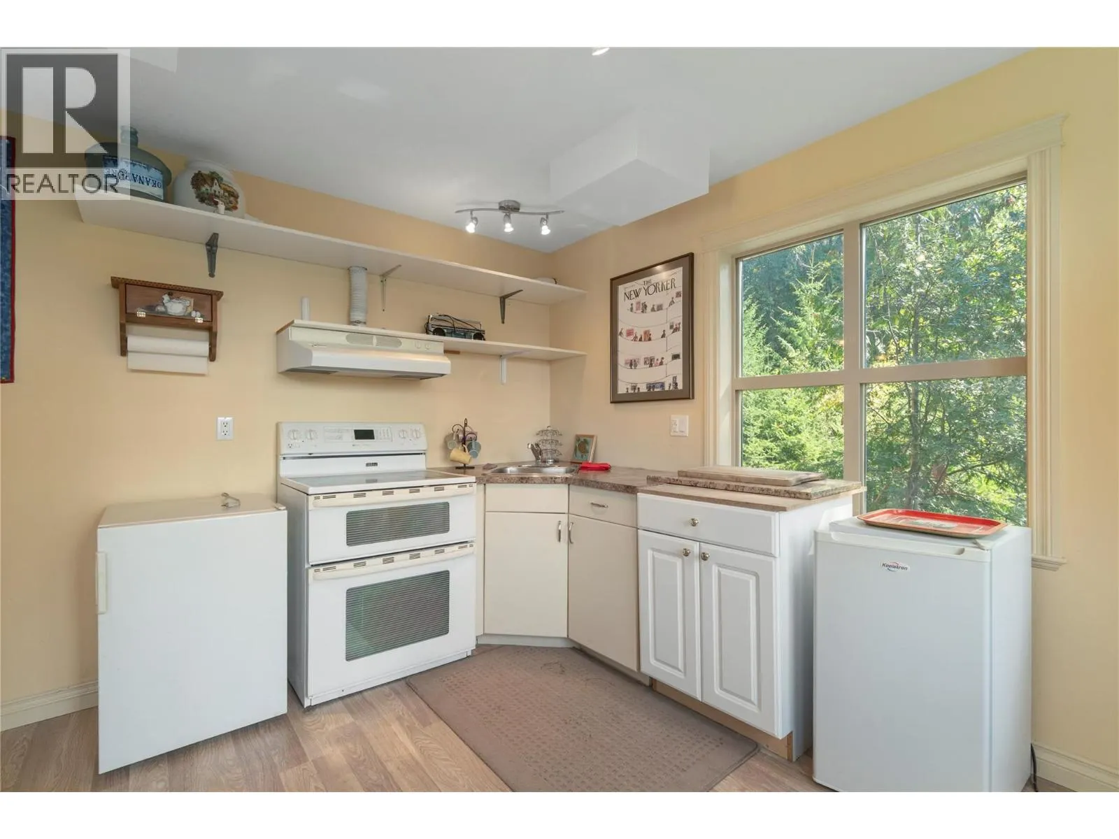 7666 Lichen Road