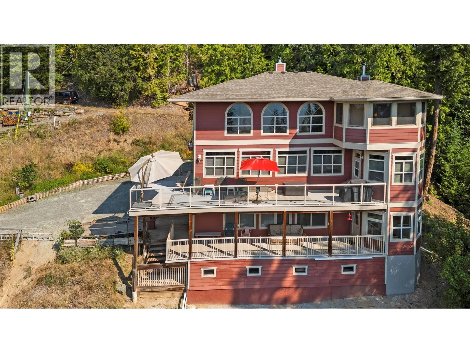7666 Lichen Road