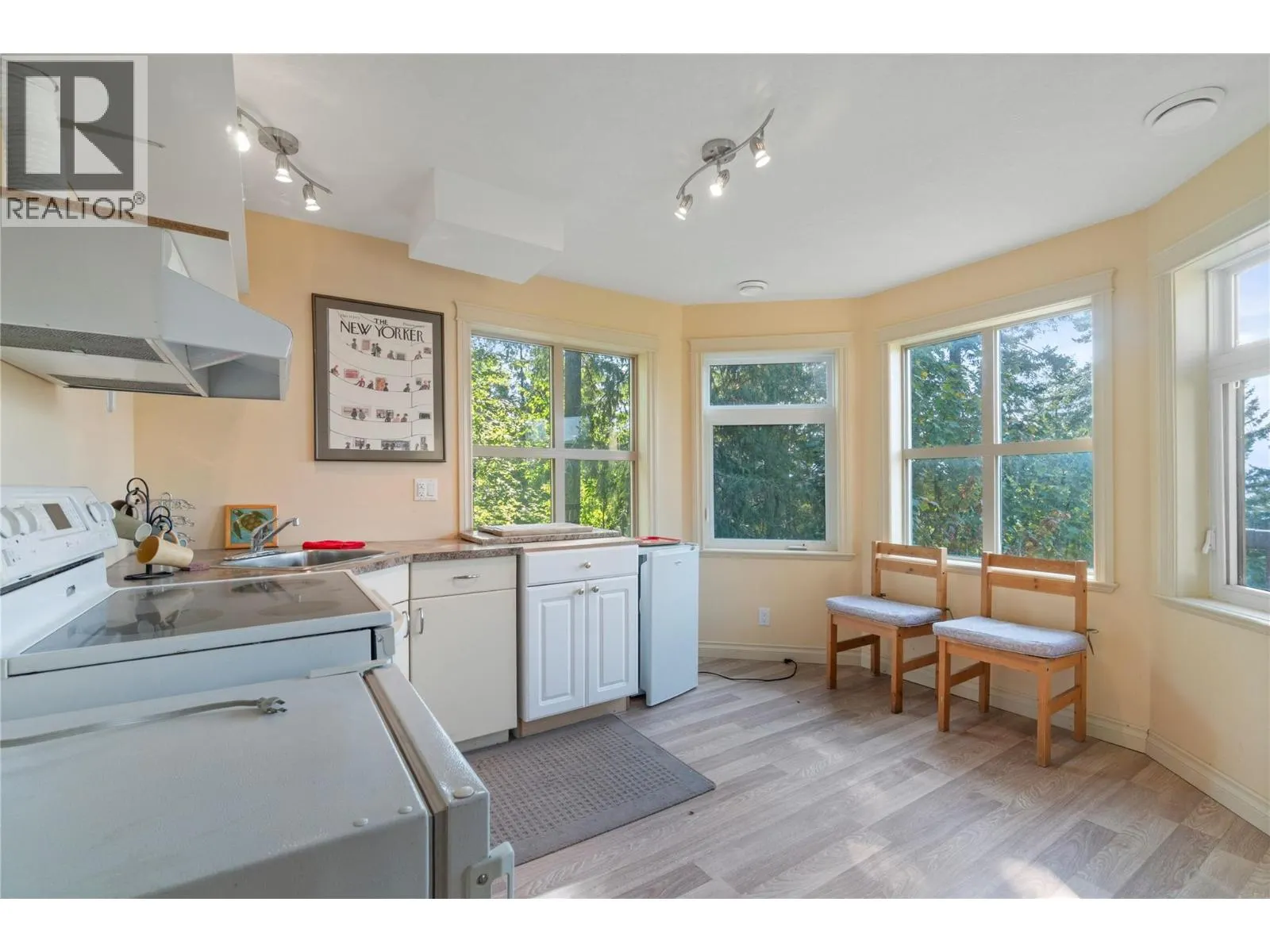 7666 Lichen Road