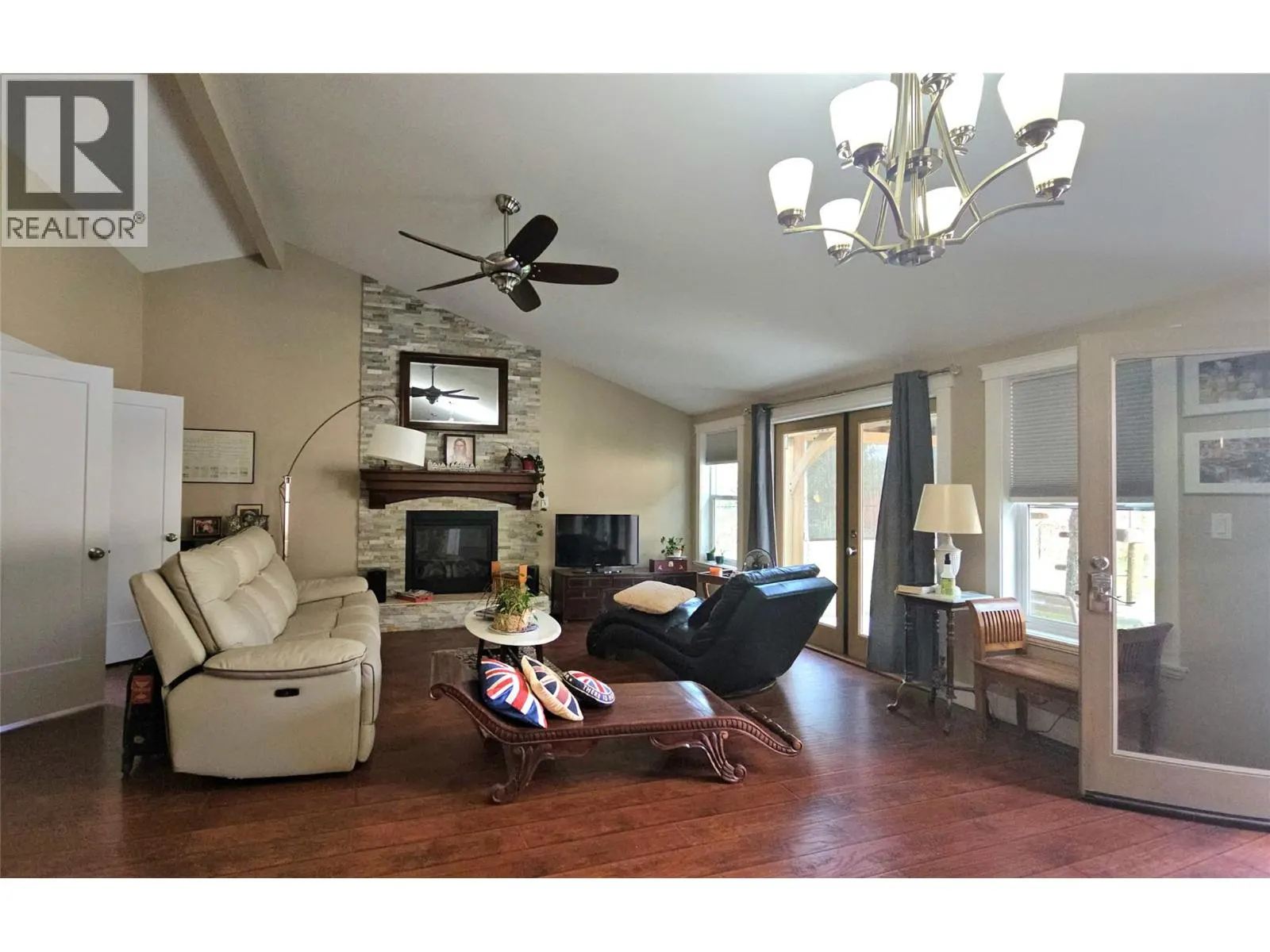10774 Okanagan Centre Road E