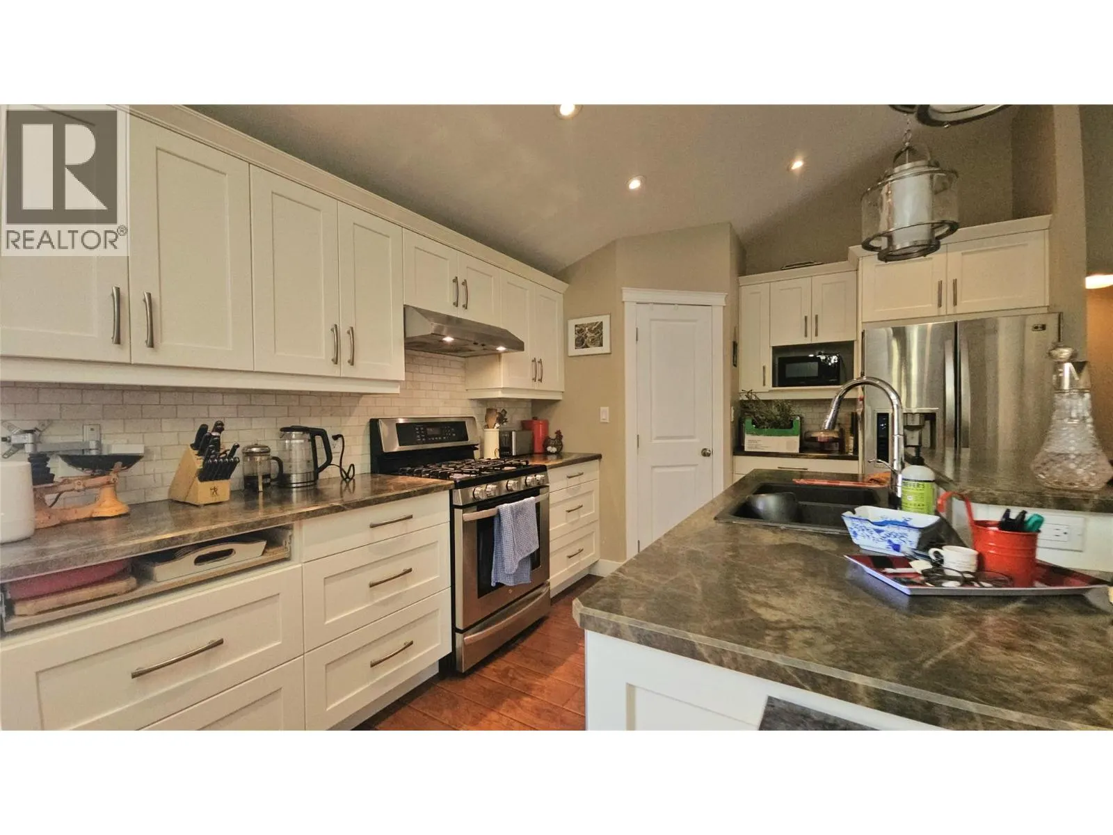 10774 Okanagan Centre Road E