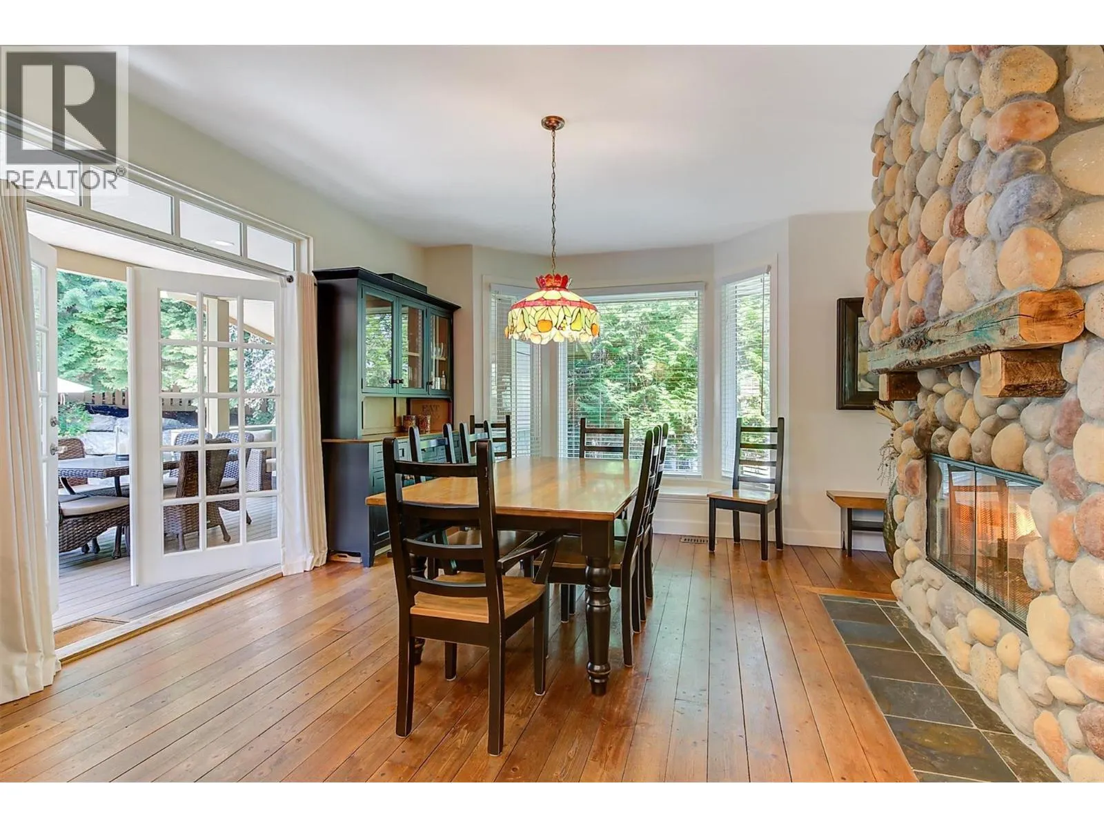 5127 Luckett Court