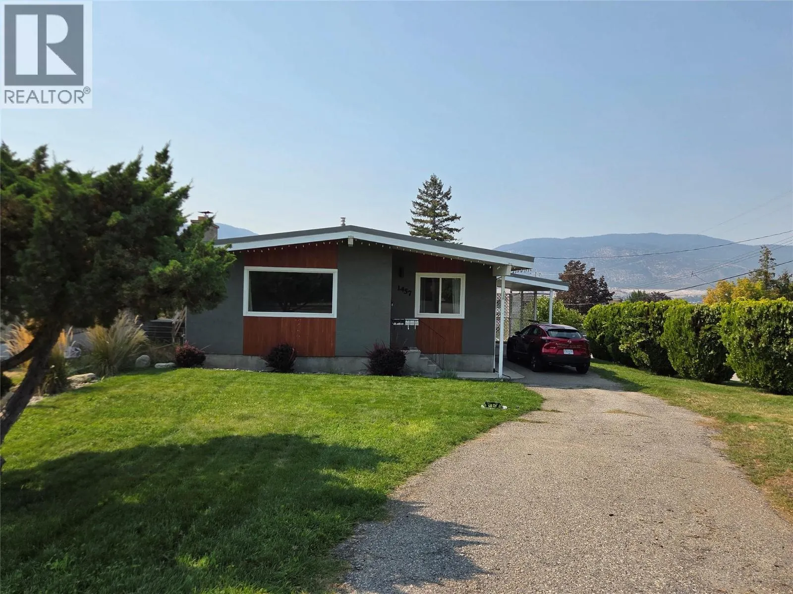 1457 Carmi Drive