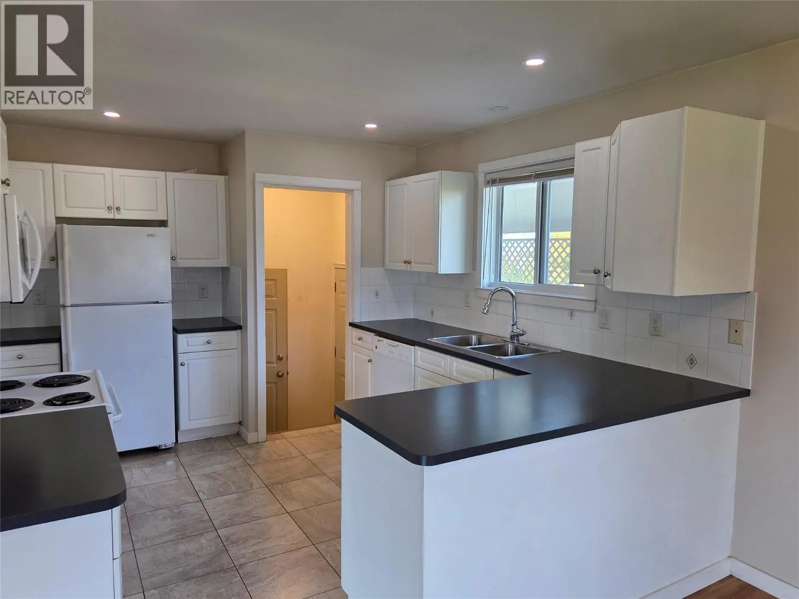 1457 Carmi Drive