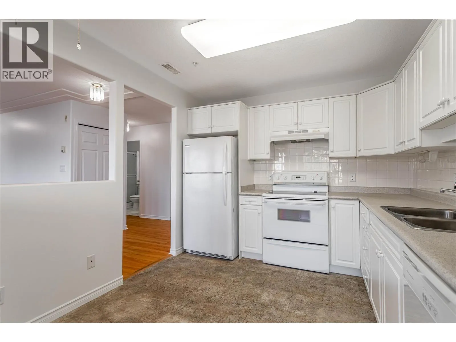 1895 Ambrosi Road Unit# 303