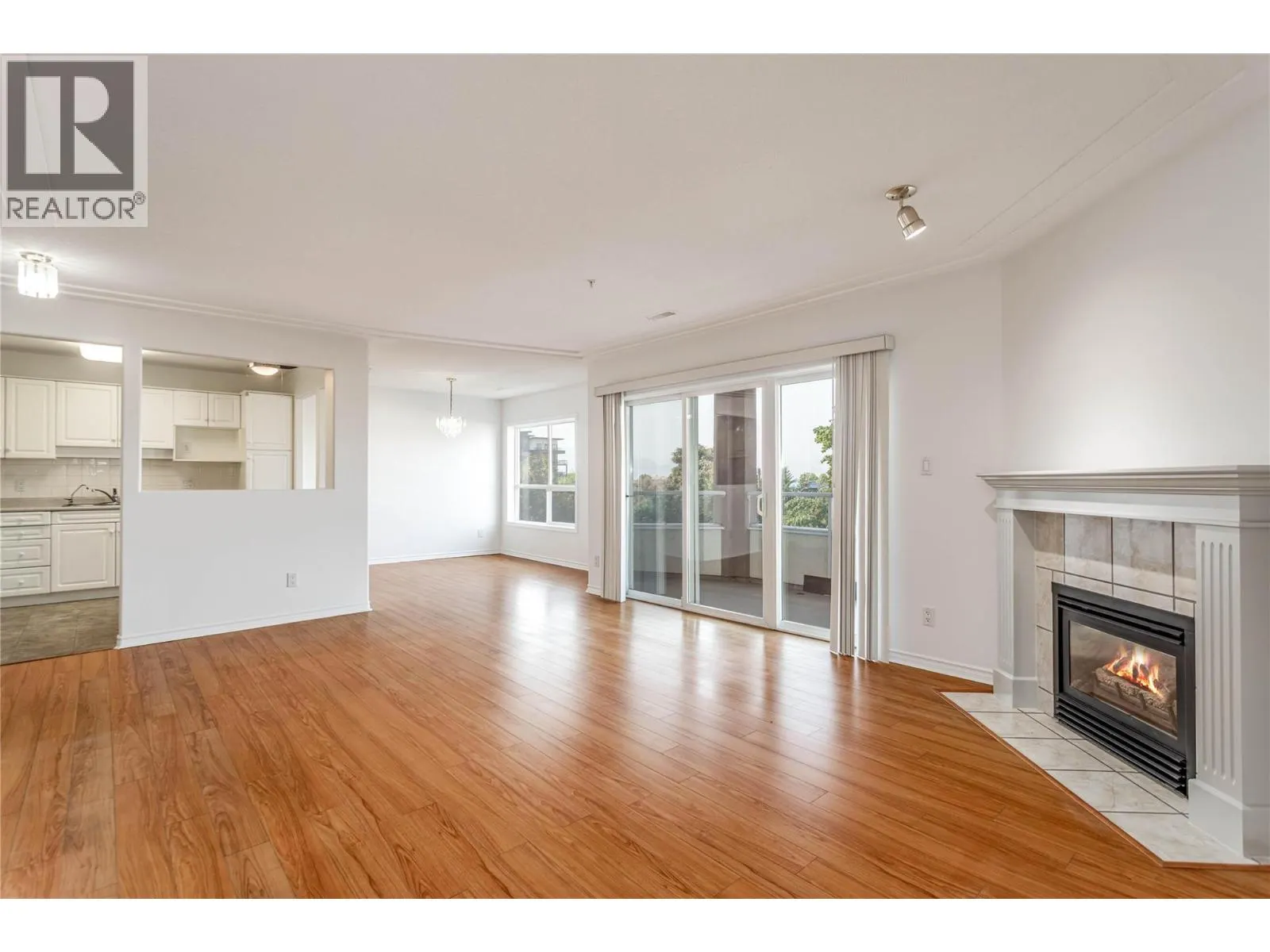 1895 Ambrosi Road Unit# 303