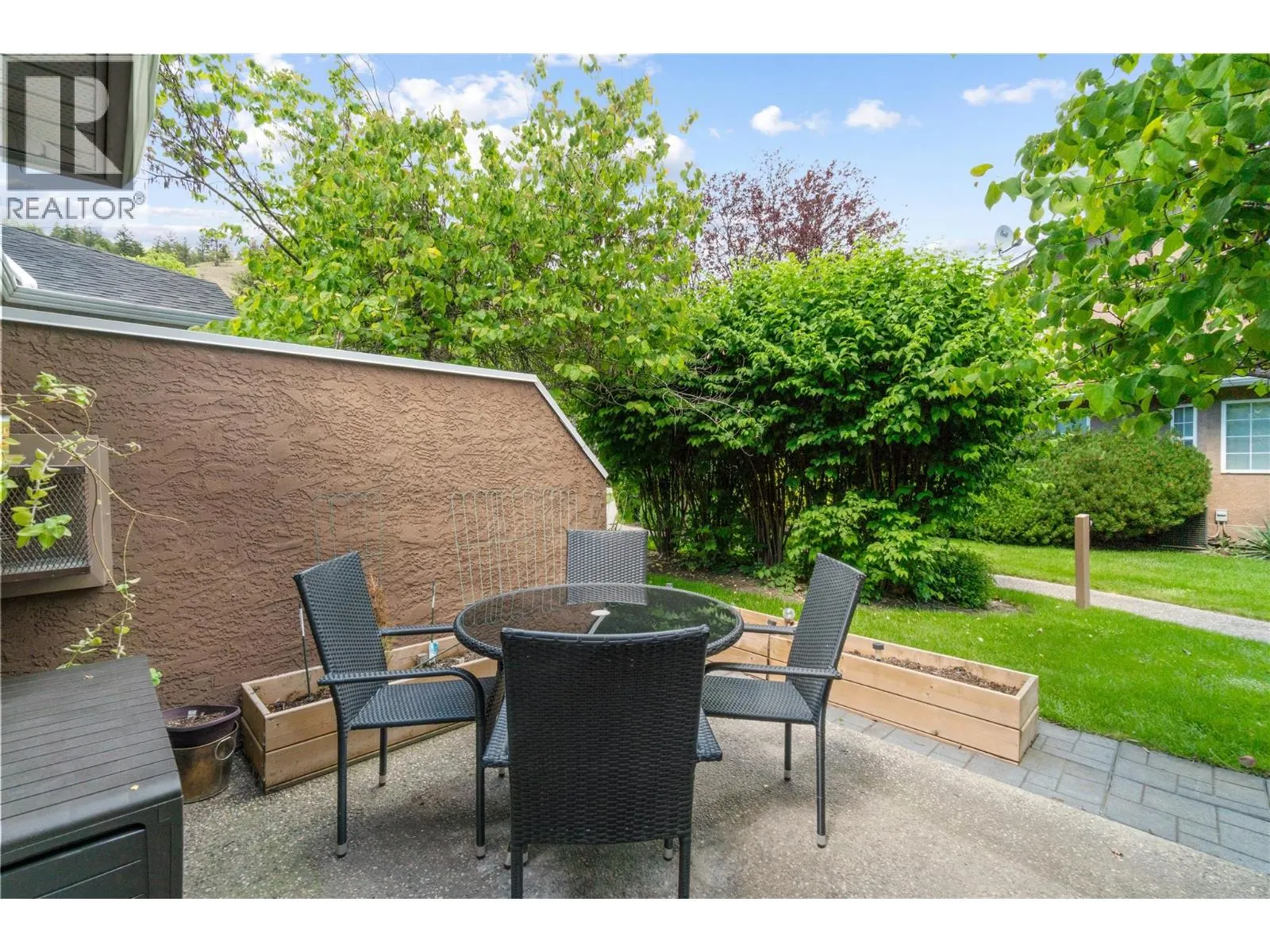 535 Glenmeadows Road Unit# 25