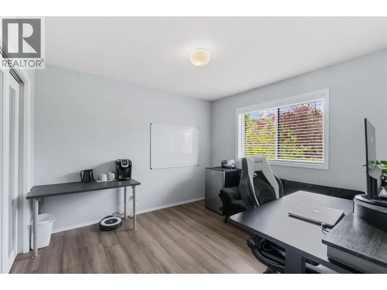 535 Glenmeadows Road Unit# 25