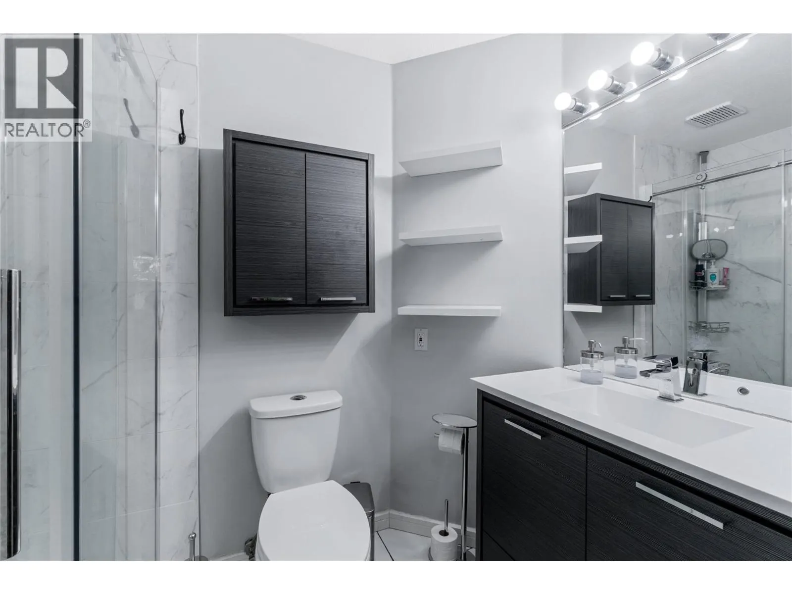 535 Glenmeadows Road Unit# 25